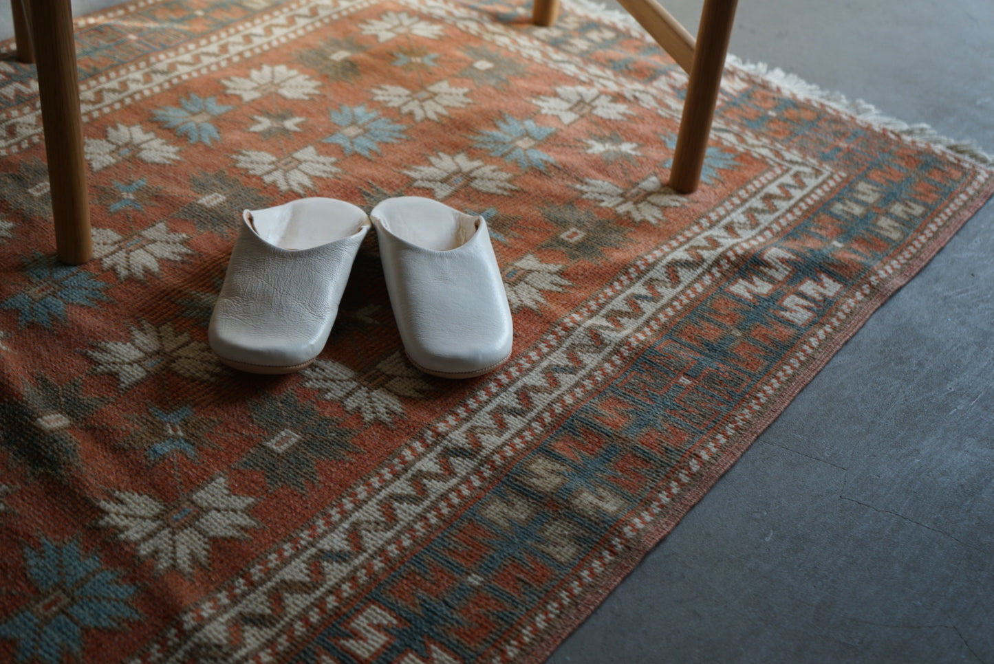 Türkiye Old Oushak Orange 1970-1980年代 133 × 89 cm No.TR25261