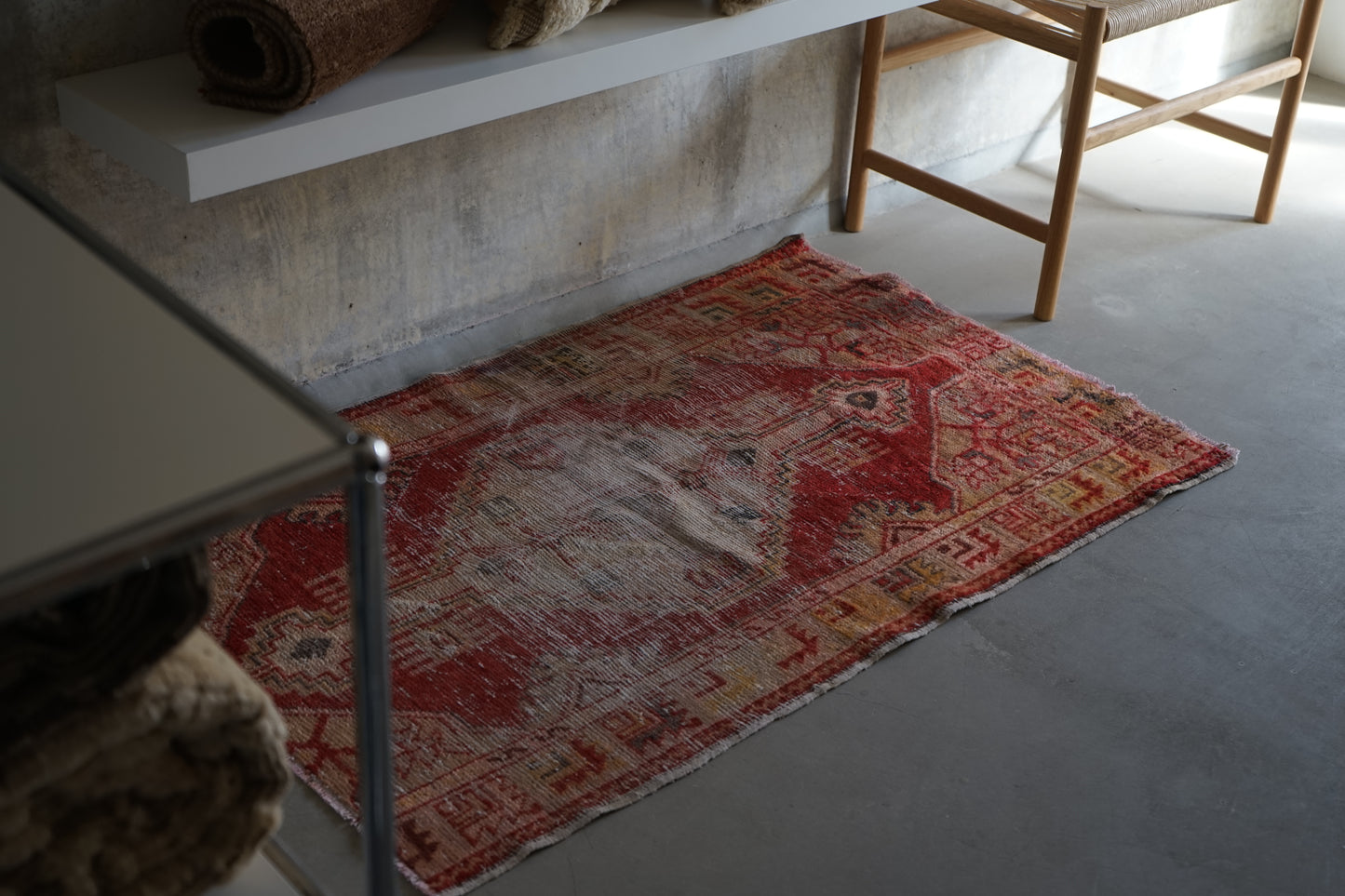 TURKEY VINTAGE SMALL RUG ANATORIA RED 114 × 94 cm No.TR25189