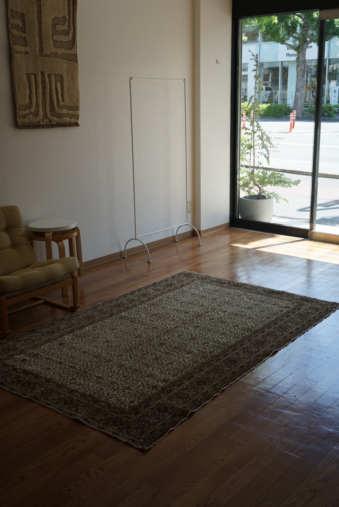 Türkiye Old Kayseri Beige , Brown Flower 1970年代 210 × 142 cm No.TR25388