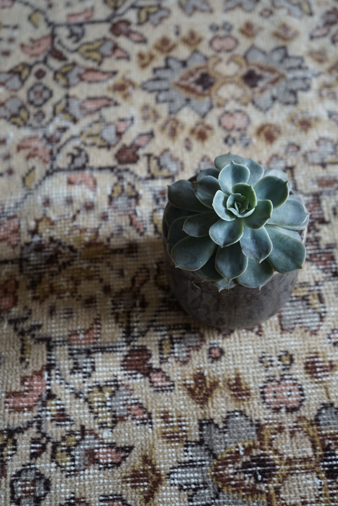 Türkiye Old Isparta Brown Floral 1970年代 204 × 107 cm No.TR25255