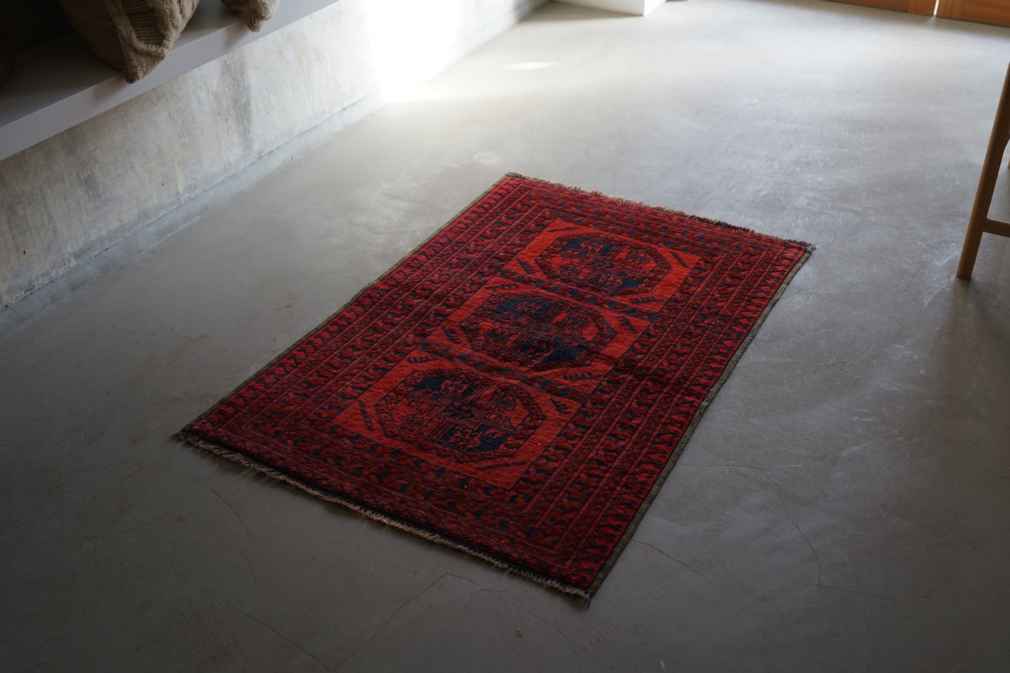 AFGHANISTAN OLD TURKMEN ELEPHANT FOOT 1970年代 112 × 75 cm No.AF2515