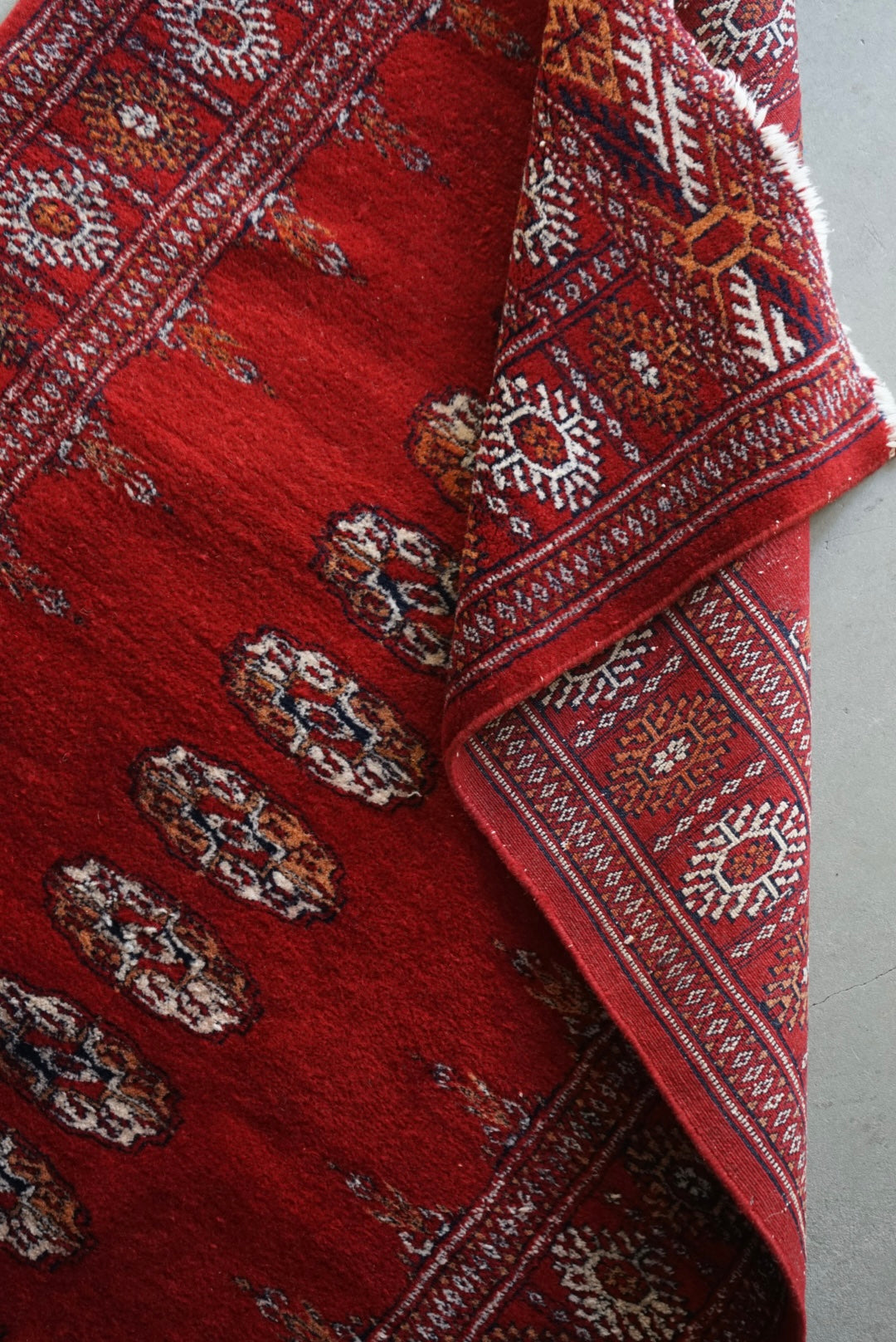 Türkiye Old Turkmen Red 1970年代 141 × 93 cm No.TR25232