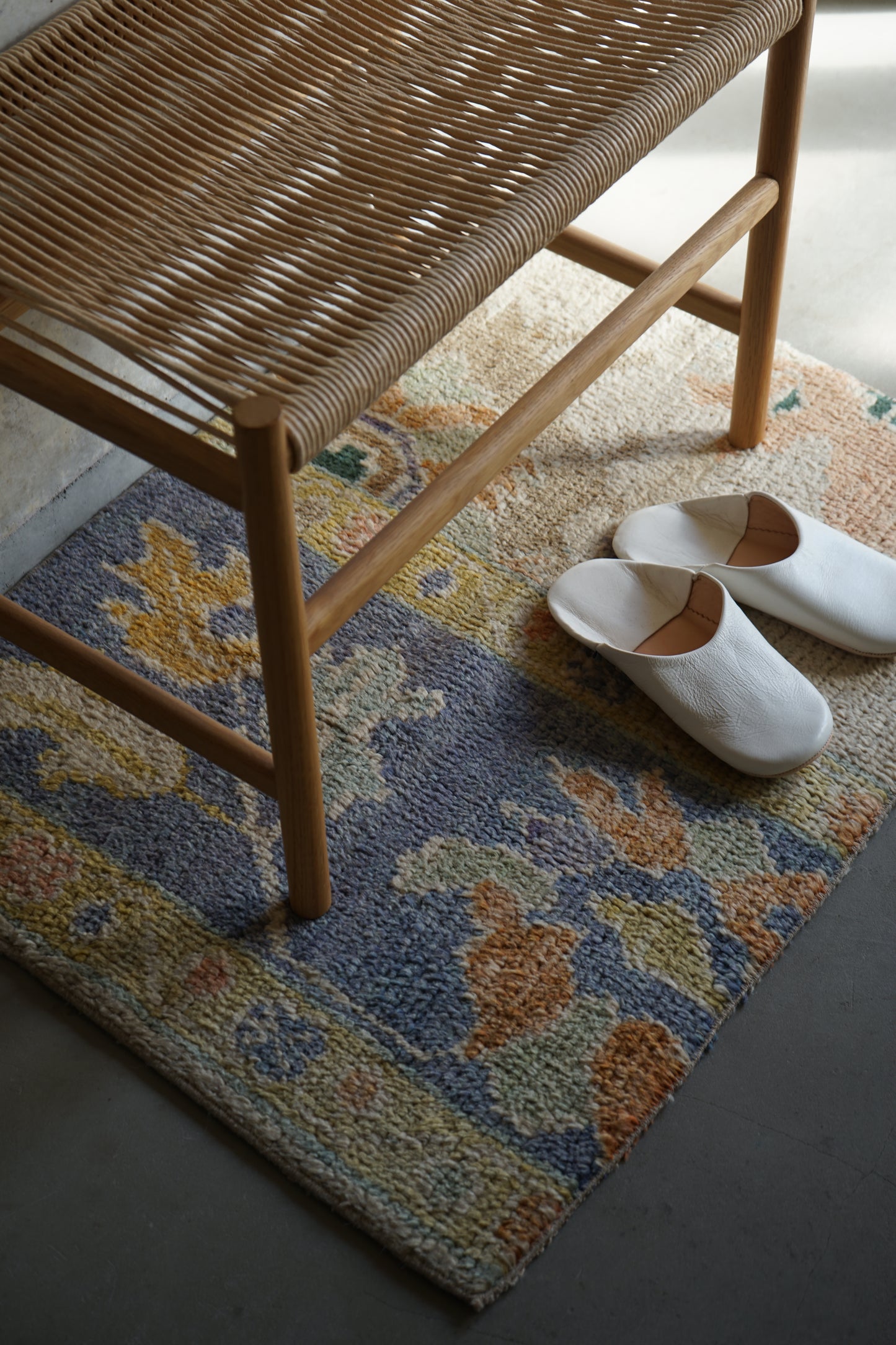 TURKEY VINTAGE SMALL RUG BEIGE FLOWER 85 × 66 cm No.TR25188