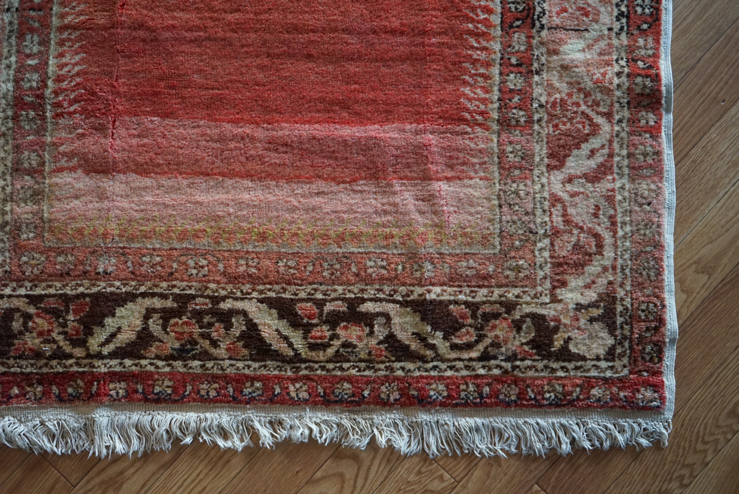 Tribal rug Türkiye Old Kayseri Prayer 1980年代 165 × 112 cm No.TR25535 / 国内送料無料・羊毛手織り絨毯