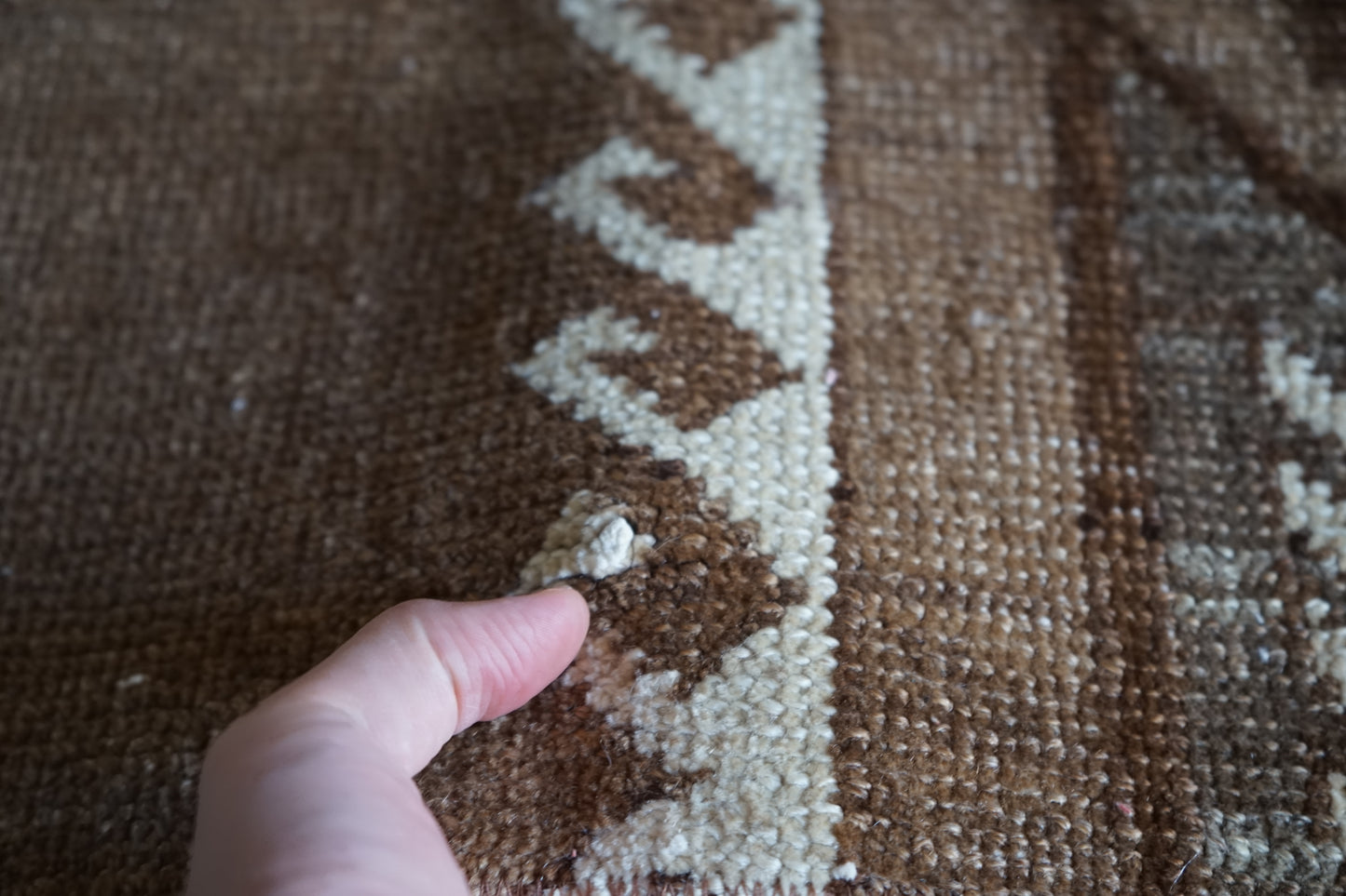 TURKEY OLD BROWN RUNNER SMALL SIZE 1970年代 130 × 43 cm No.TR25218