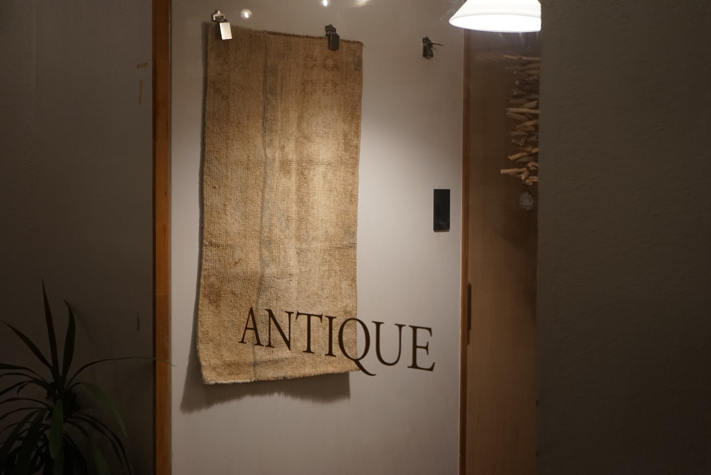 Türkiye Old Oushak Beige Blue Small size 1970年代 85 × 53 cm No.TR25246