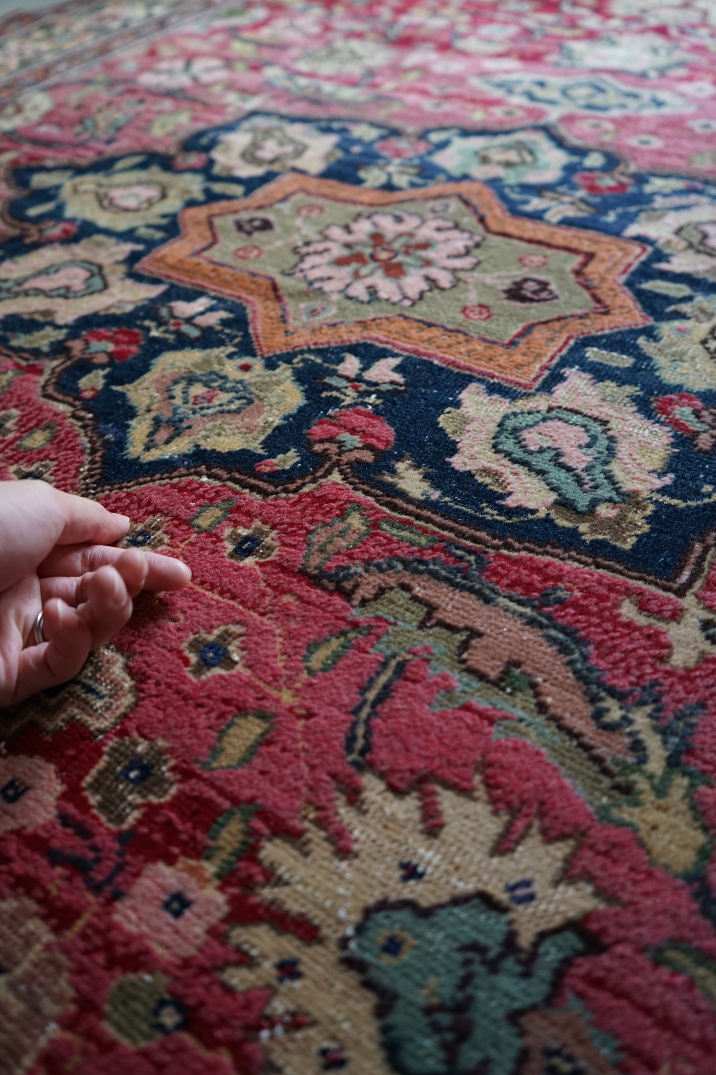 TURKEY OLD KAYSERI PINK 1950-1960年代 218 × 153 cm No.TR25192