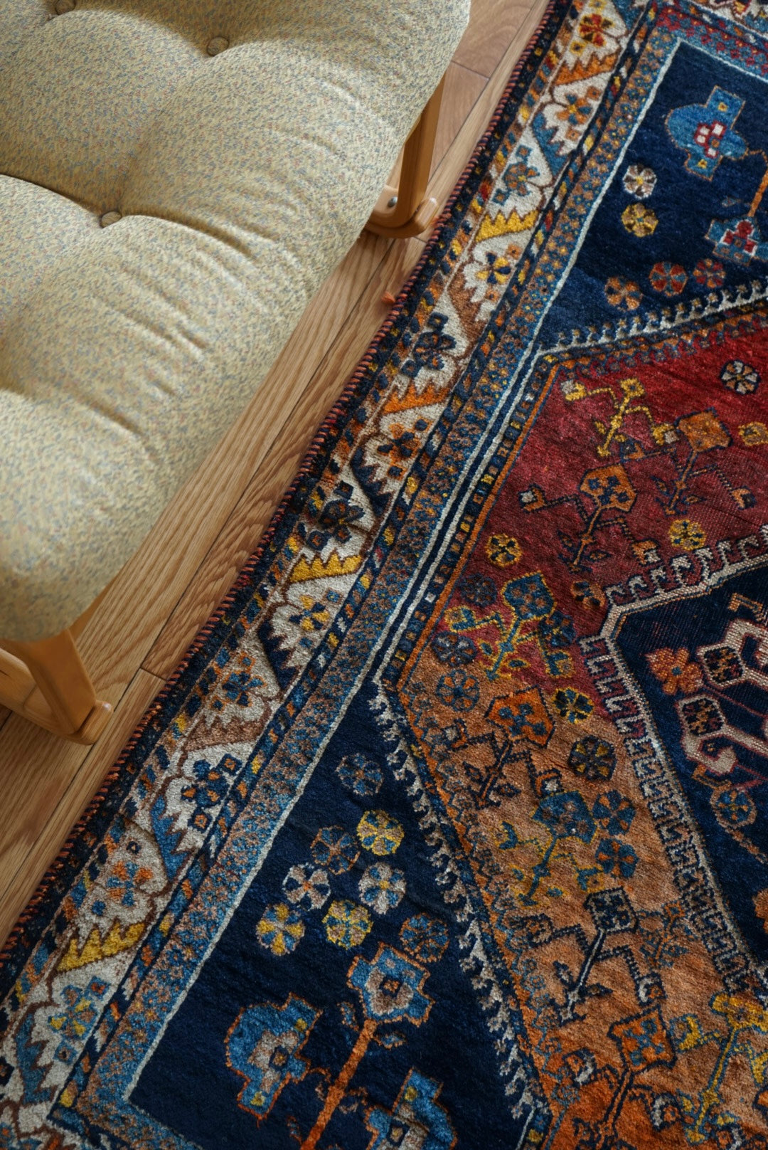 店頭販売 IRAN ANTIQUE QASHQAI BOLVALDI 1860年代 136 × 108 cm / 4'4" × 3'5" ft