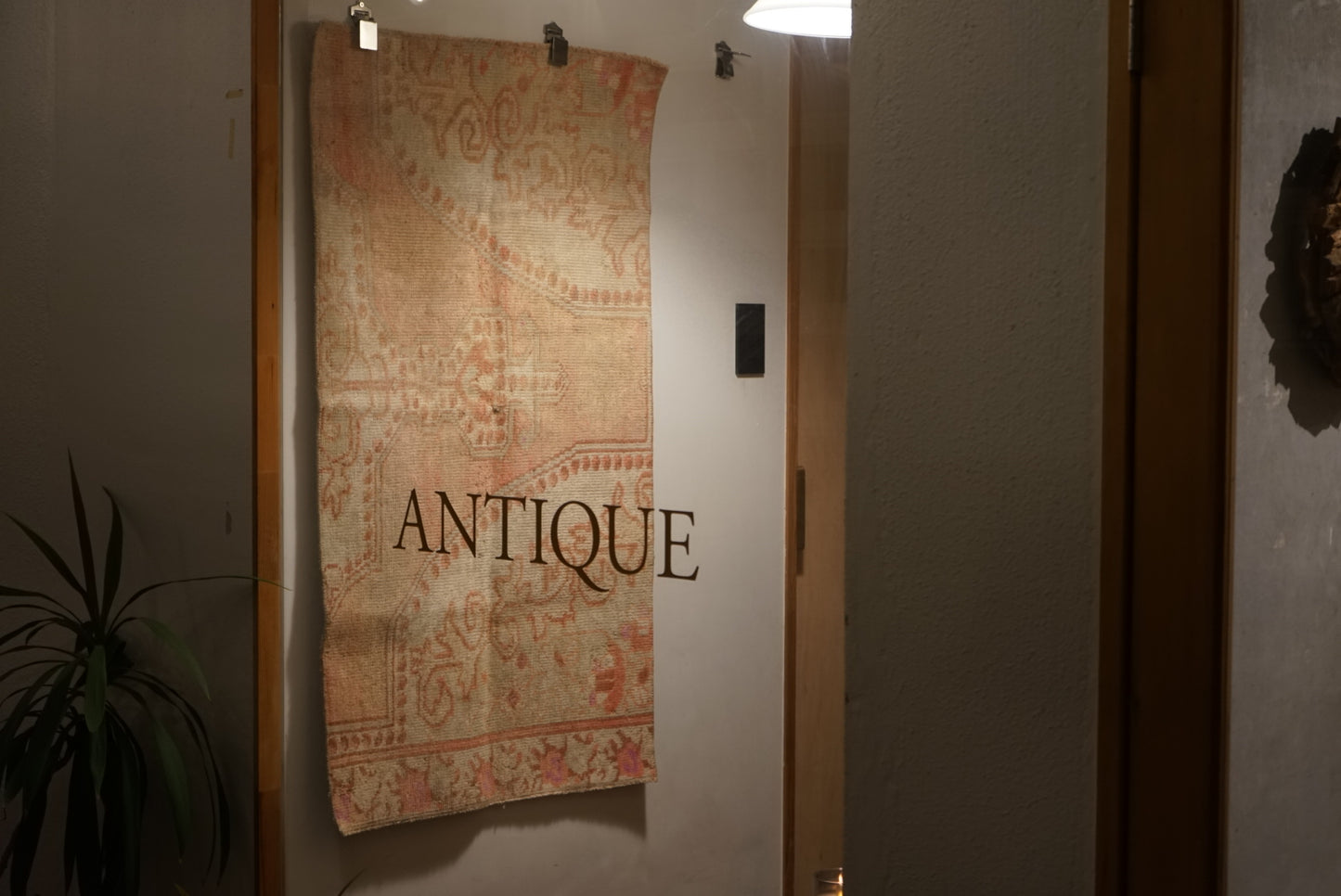 Türkiye Old Oushak Rose Pink Small size 1970年代 137 × 91 cm No.TR25244