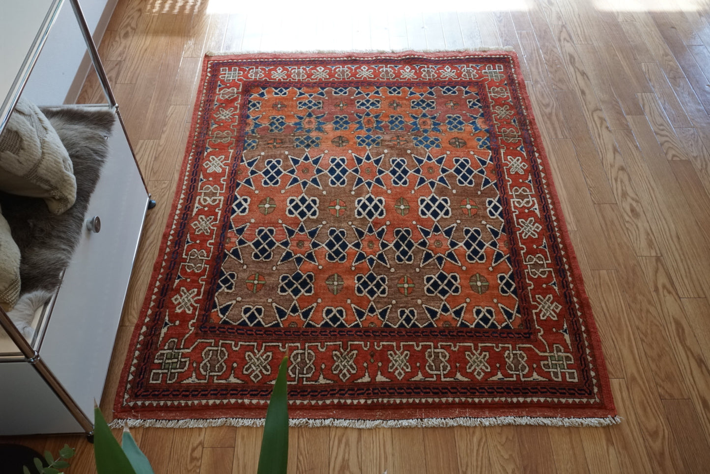 店頭販売 Afghanistan Vintage Baluch Orange Star 1980年代 153 × 124 cm  No.AF2531