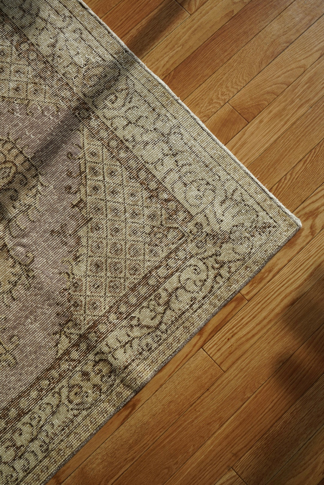 Türkiye Old Isparta Pale Purple 1970年代 207 × 116.5 cm No.TR25435