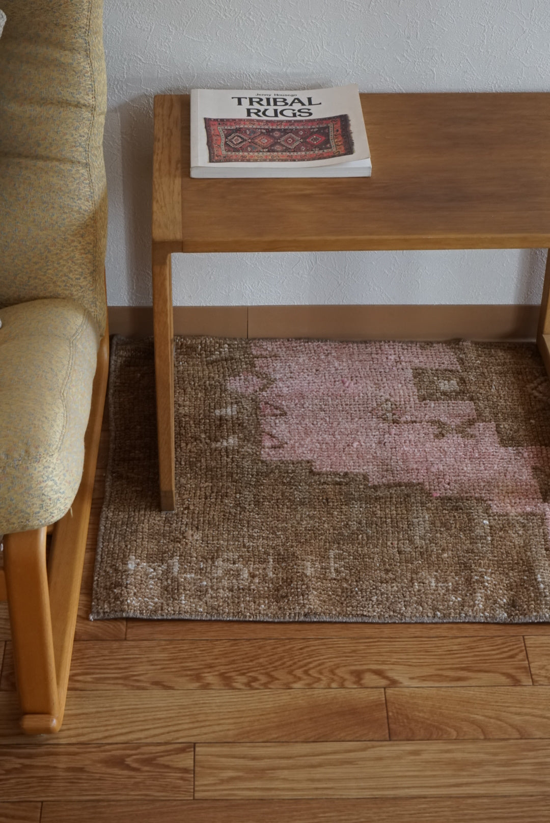 Türkiye Old Oushak Pink , Brown 1968年代 116 × 54 cm No.TR25502 / 国内送料無料