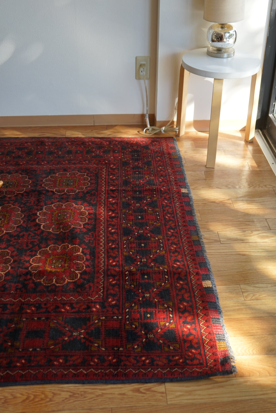 Afghanistan Vintage Turkmen Patnus Gull 1980年代 201 × 146.5 cm  No.AF2536 / 国内送料無料・羊毛手織り絨毯