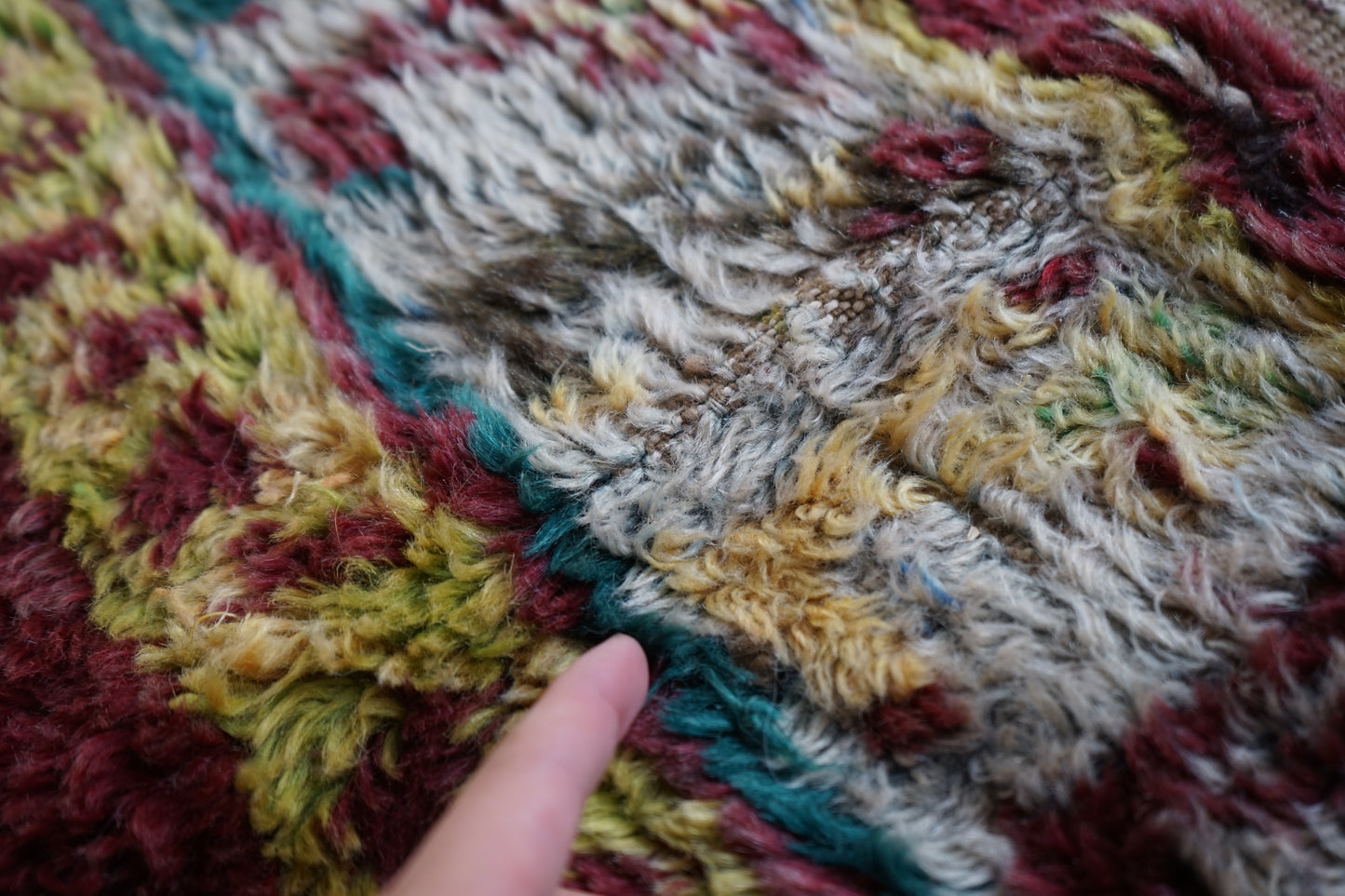 TRIBAL RUG TURKEY OLD OUSHAK 1965年代 154 × 133 cm No.TR25193