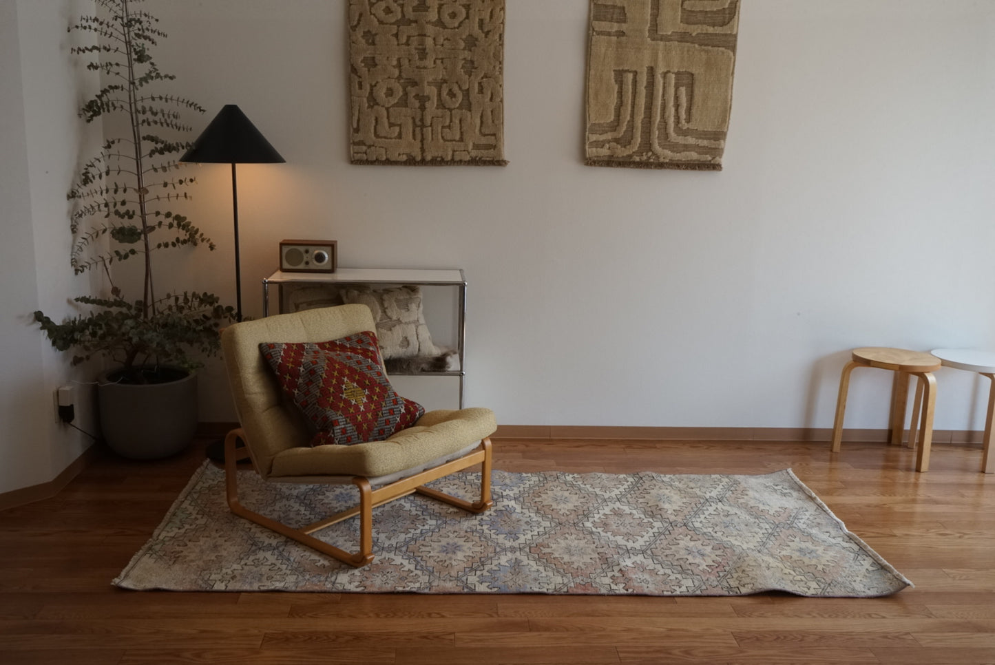 Türkiye Old Isparta Runner Beige , Blue Mix 1970年代 229 × 98 cm No.TR25471