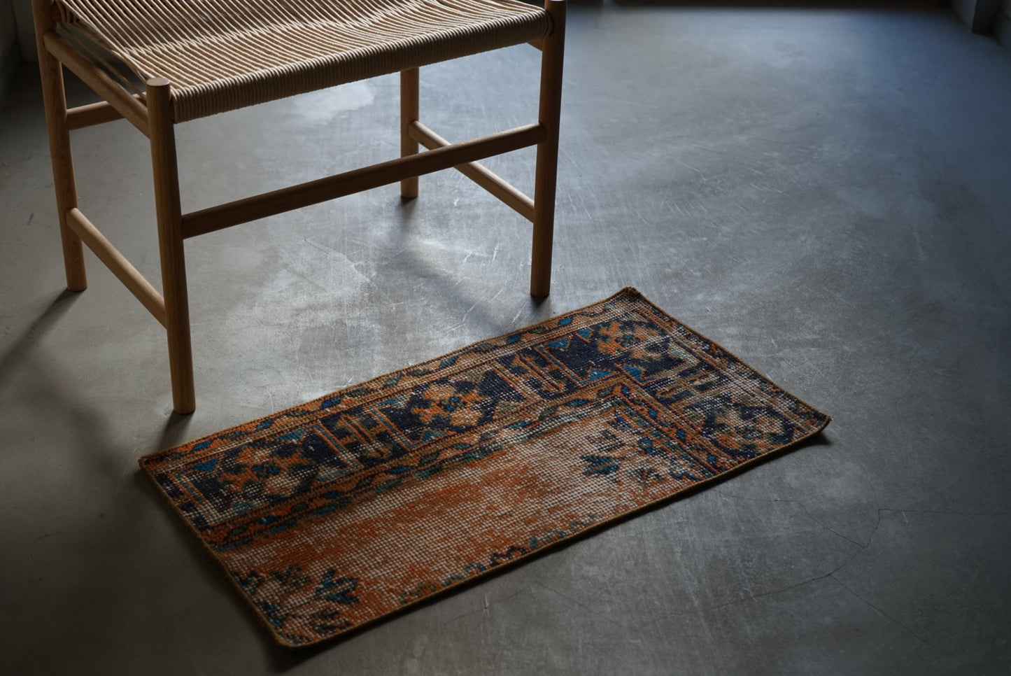 TURKEY VINTAGE SMALL RUG 80 × 42 cm No.TR25162