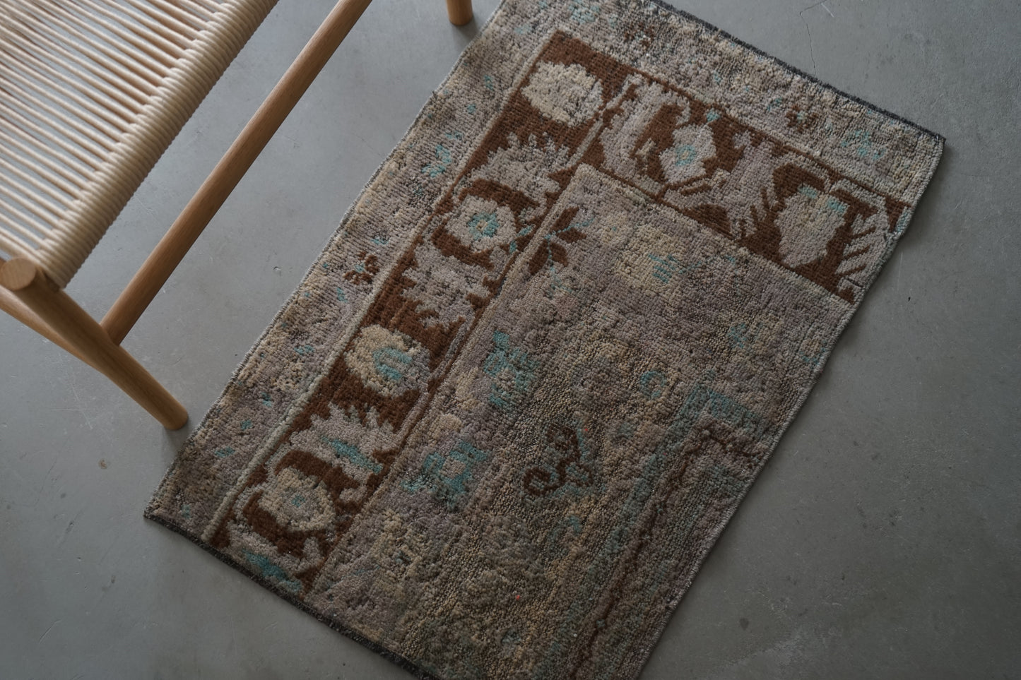 TURKEY VINTAGE SMALL GRAY RUG 78.5 × 54 cm No.TR25170