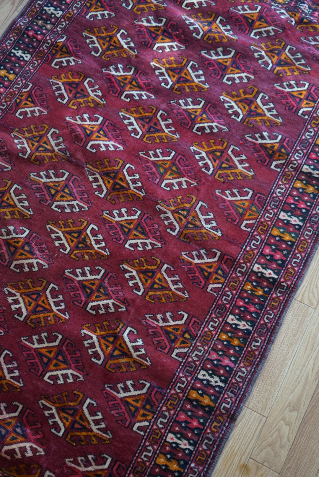 Afghanistan Old Turkmen Yamut Wine Red 1960年代 195 × 112 cm  No.AF2539 / 国内送料無料・羊毛手織り絨毯