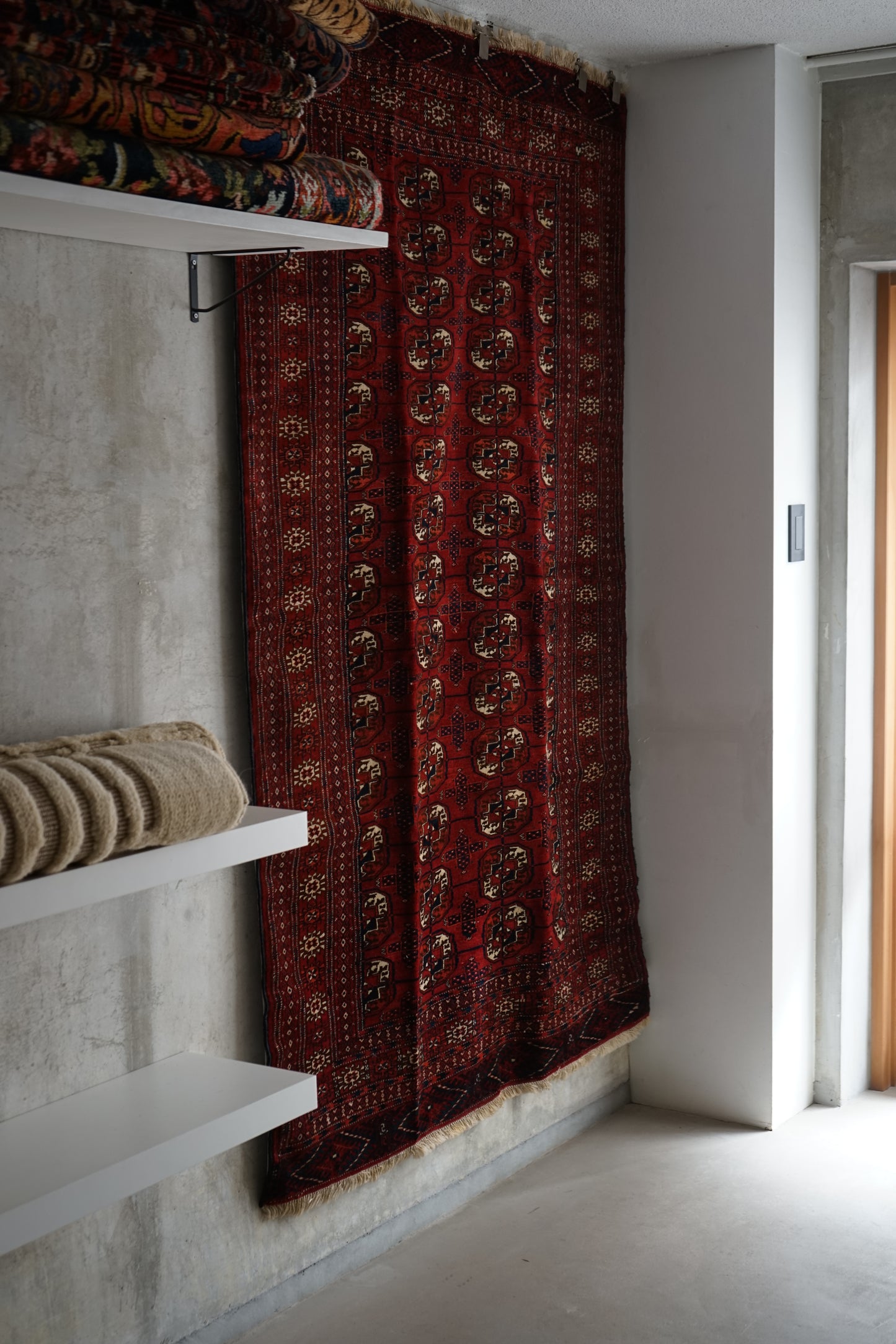 店頭販売 IRAN ANTIQUE TURKMEN ERSARI 1820-1840年代 200 × 128 cm