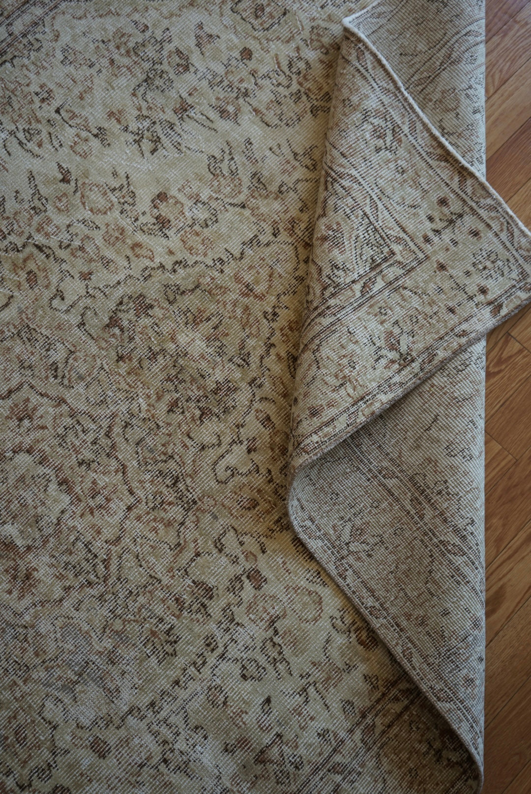 Türkiye Old Isparta Medallion Sweet Beige 1960年代 262.5 × 159.5 cm No.TR25401