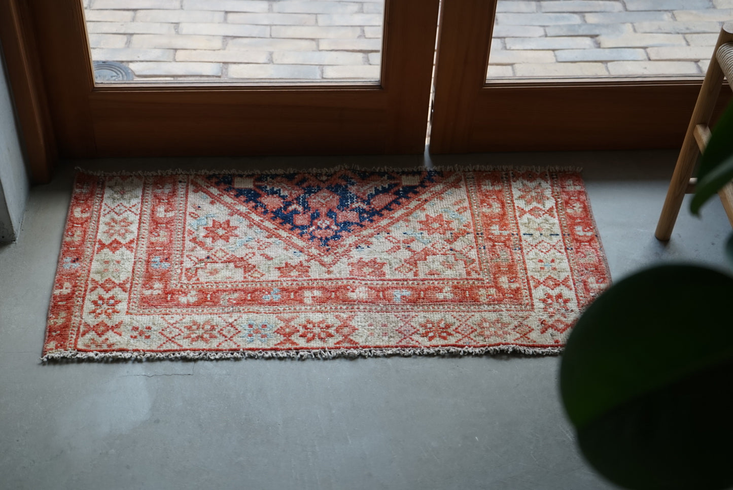 Türkiye Old Oushak Red Small size 1970年代 96.5 × 44 cm No.TR25241