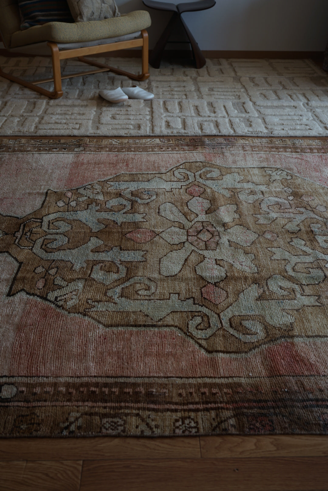 TURKEY OLD OUSHAK SALMON PINK 1970年代 286 × 162 cm No.TR25197