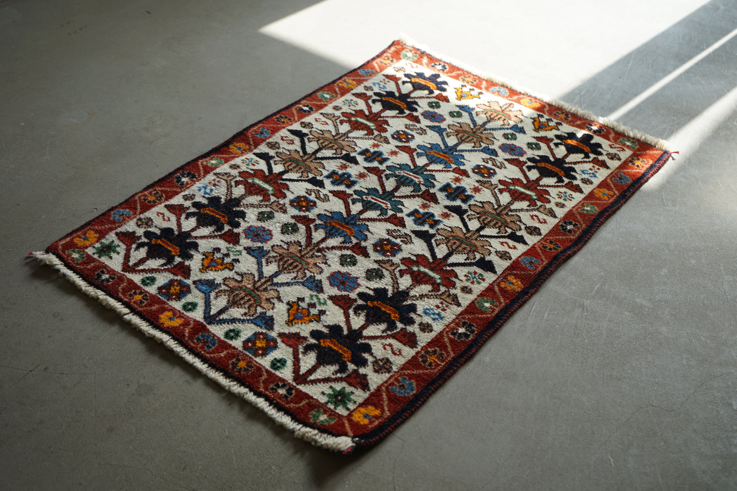 IRAN ANTIQUE KHAMSEH IGDER 1840年代 77 × 53 cm