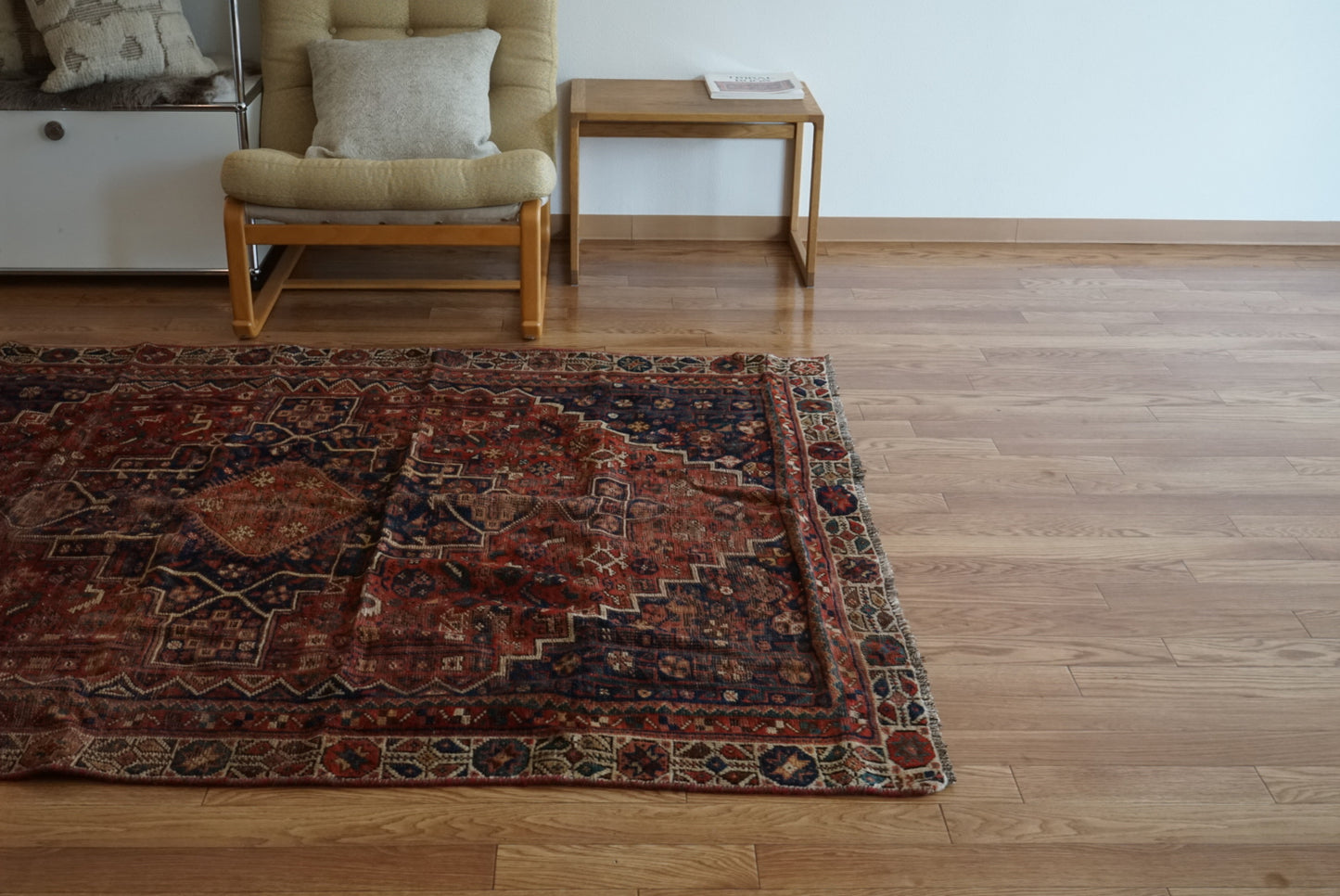店頭販売 Afghanistan Old Persia Design 1930年代 179.5 × 140.5 cm  No.AF2535 / 国内送料無料・羊毛手織り絨毯