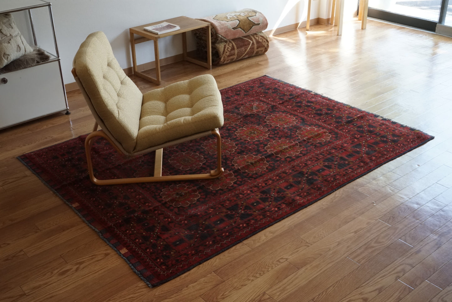 店頭販売 Afghanistan Vintage Turkmen 1980年代 201 × 146.5 cm  No.AF2536 / 国内送料無料・羊毛手織り絨毯