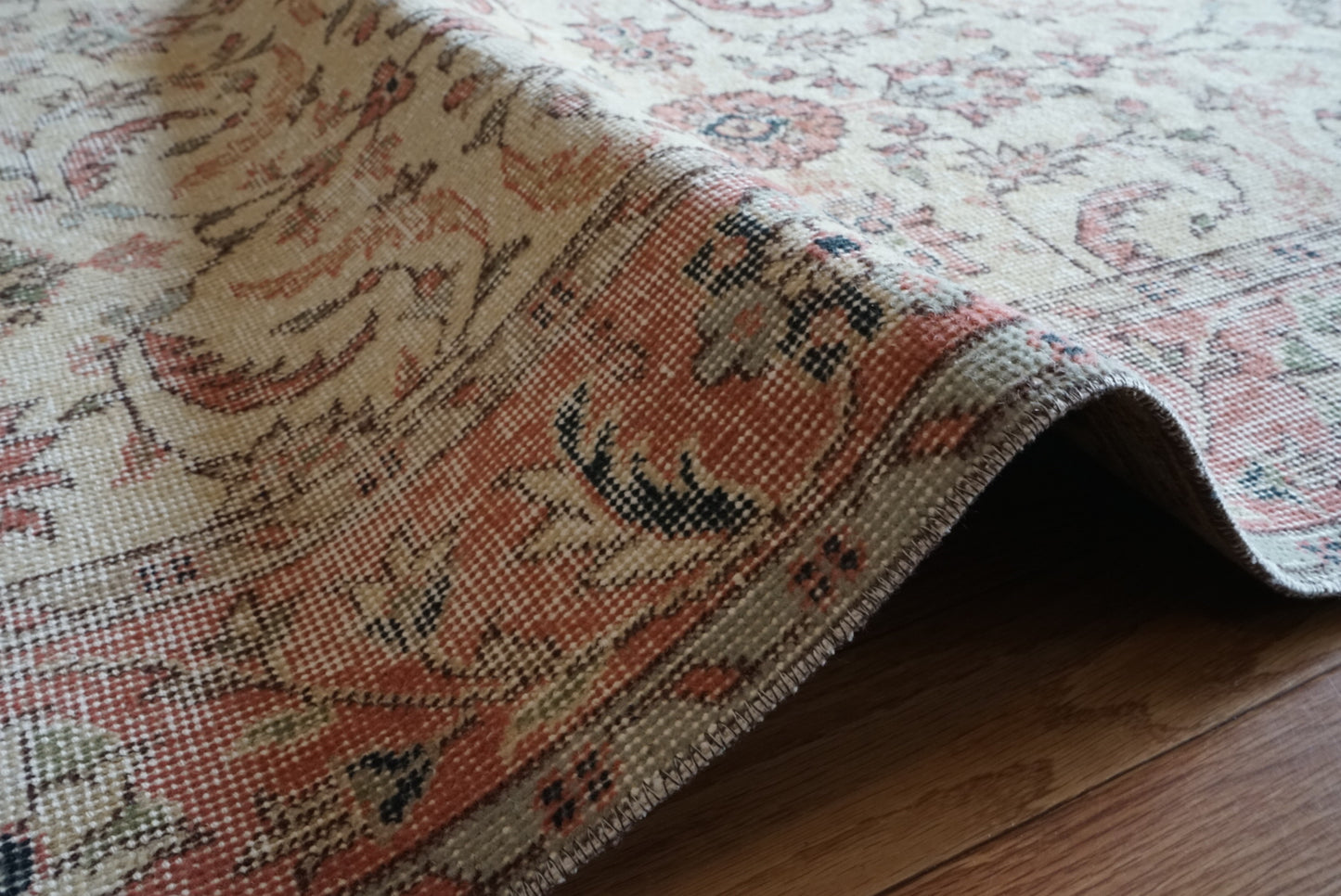 Türkiye Old Isparta Floral Pink , Beige 1970年代 250 × 154 cm No.TR25496 / 国内送料無料