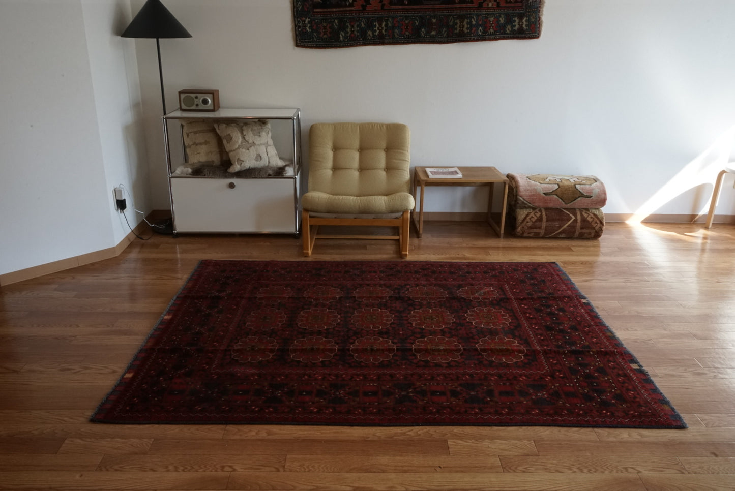 店頭販売 Afghanistan Vintage Turkmen 1980年代 201 × 146.5 cm  No.AF2536 / 国内送料無料・羊毛手織り絨毯