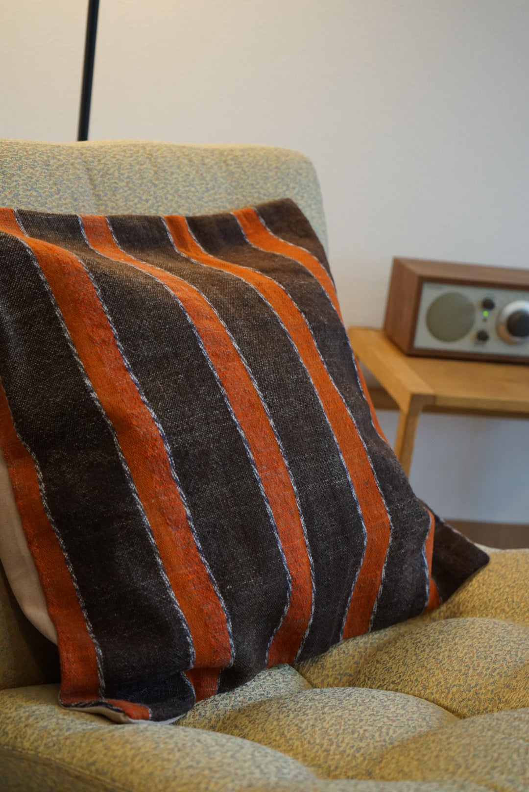 Türkiye Old Kilim Cushion Cover Brown , Orange Stripe Design 51 × 49 cm No.TR25568 / 送料無料・羊毛手織りキリム