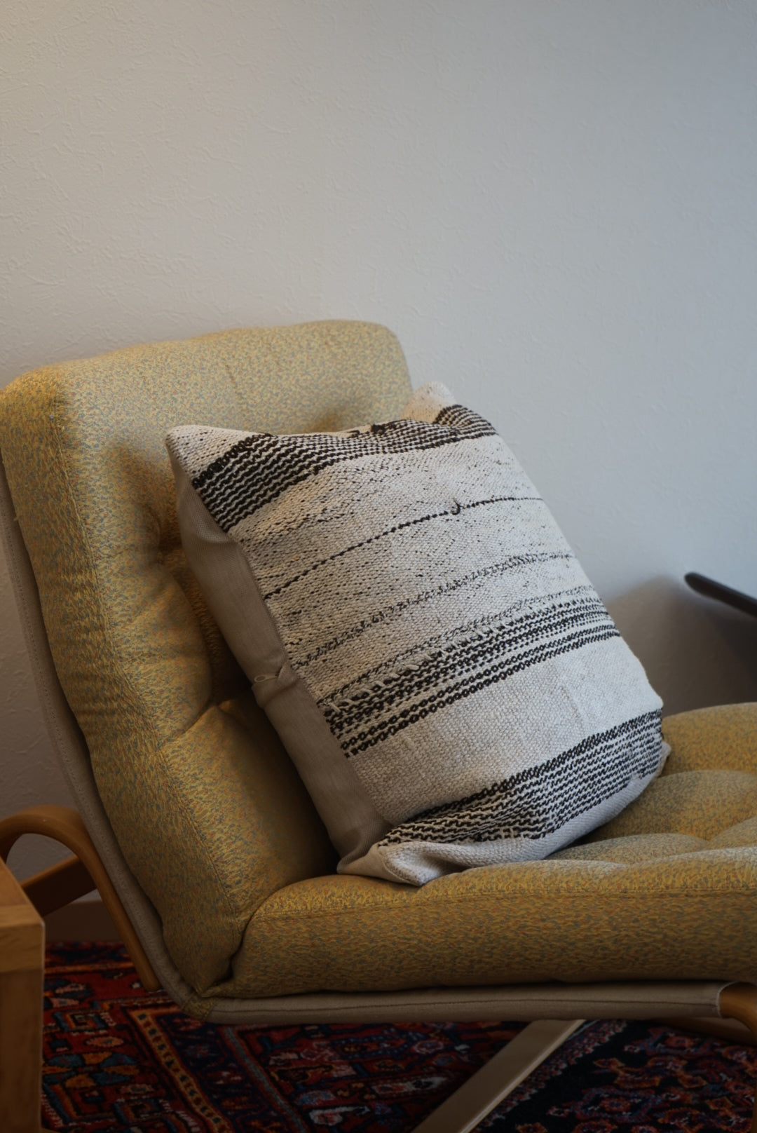 Türkiye Old Kilim Cushion Cover Stripe White , Black 50 × 50 cm No.TR25393