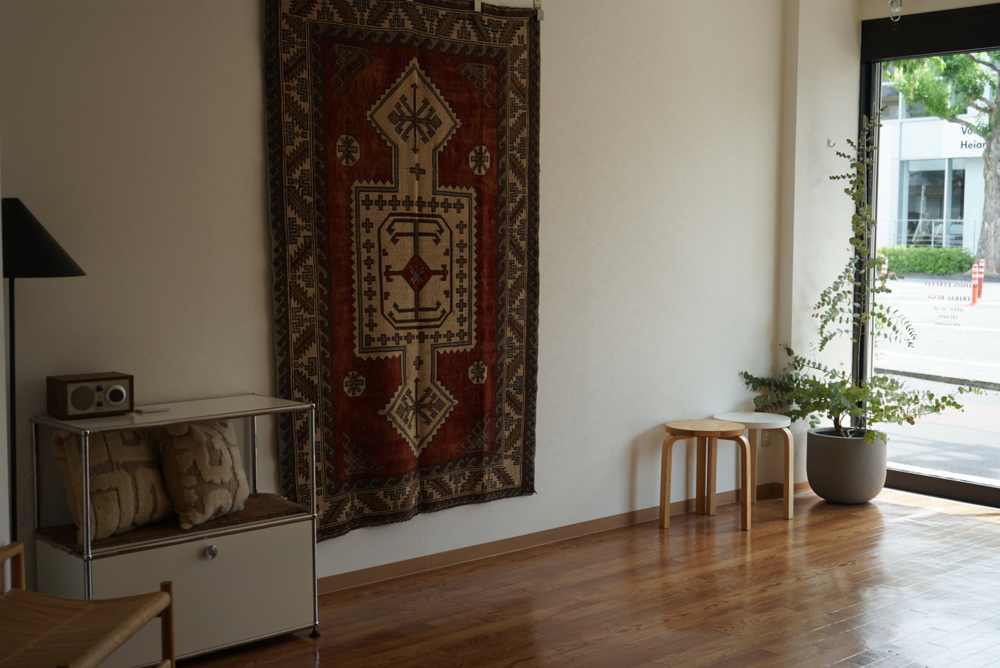 Türkiye Old Eastern Anatolia Orange Medallion 1960年代 194 × 121 cm No.TR25400