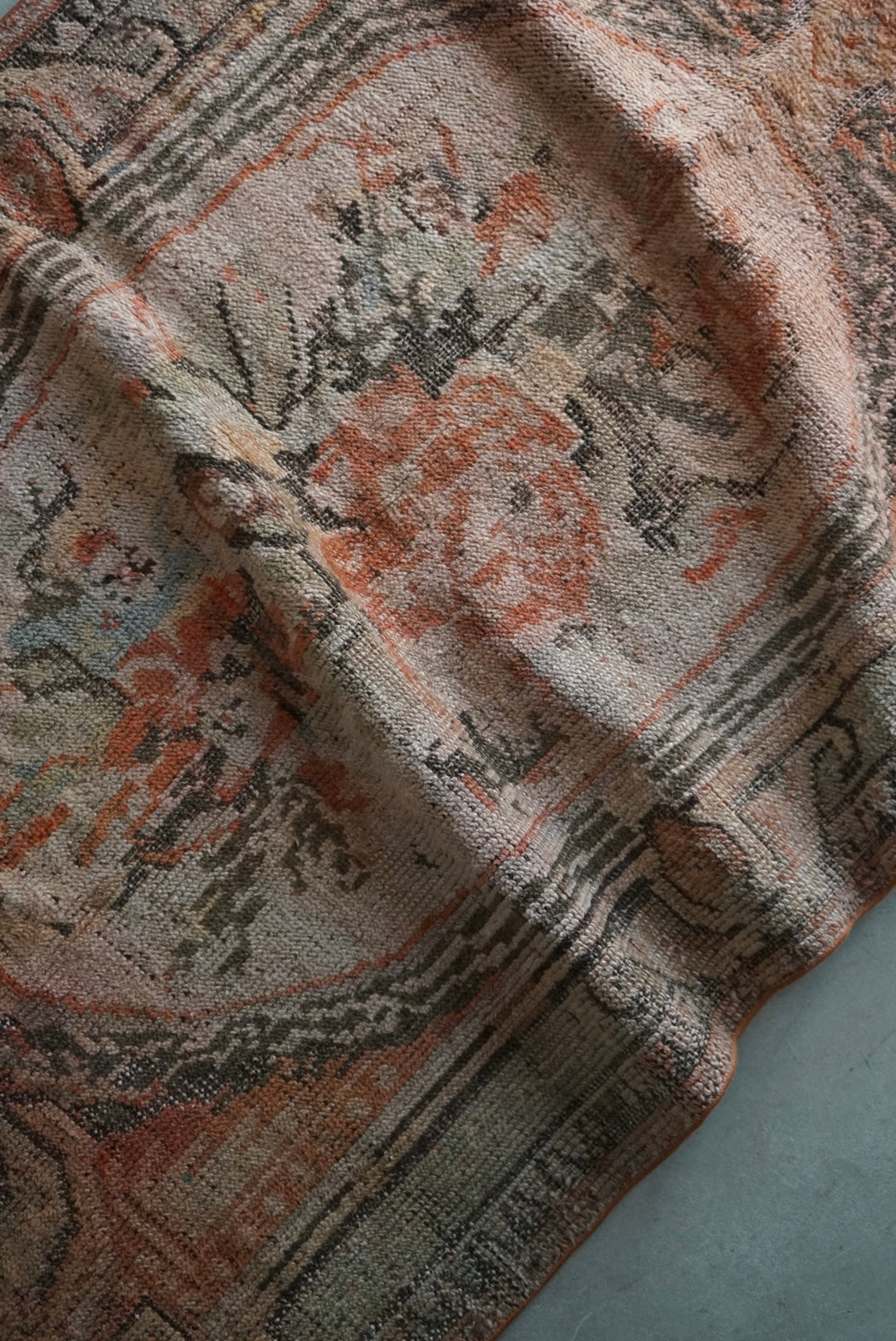 TURKEY OLD ISPARTA ROSE FLOWER 1950-1960年代 161 × 107.5 cm No.TR25129