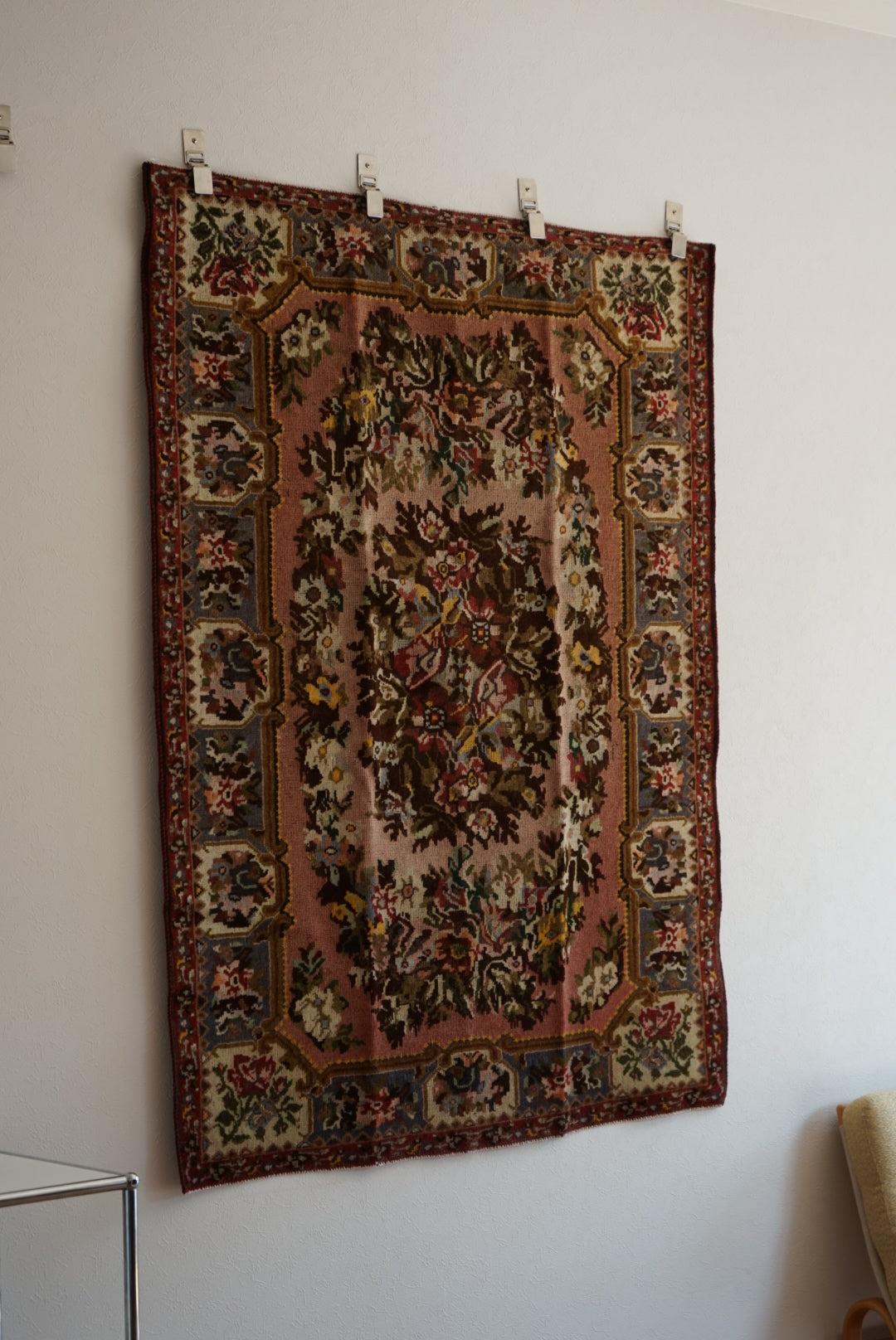 IRAN ANTIQUE BAKHTIARI 
FARADONBEH GOLPATO 1870年代 150 × 114 cm