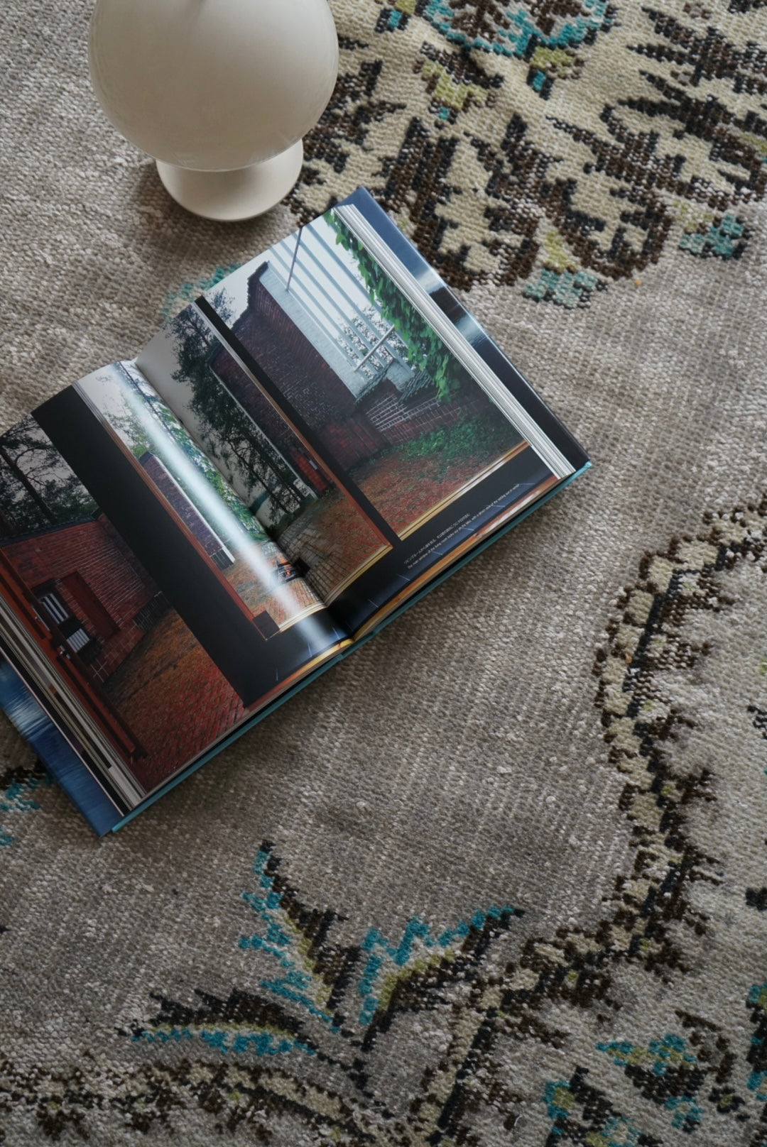 TURKEY OLD ISPARTA GREY 1970年代 223 × 136 cm No.TR25146