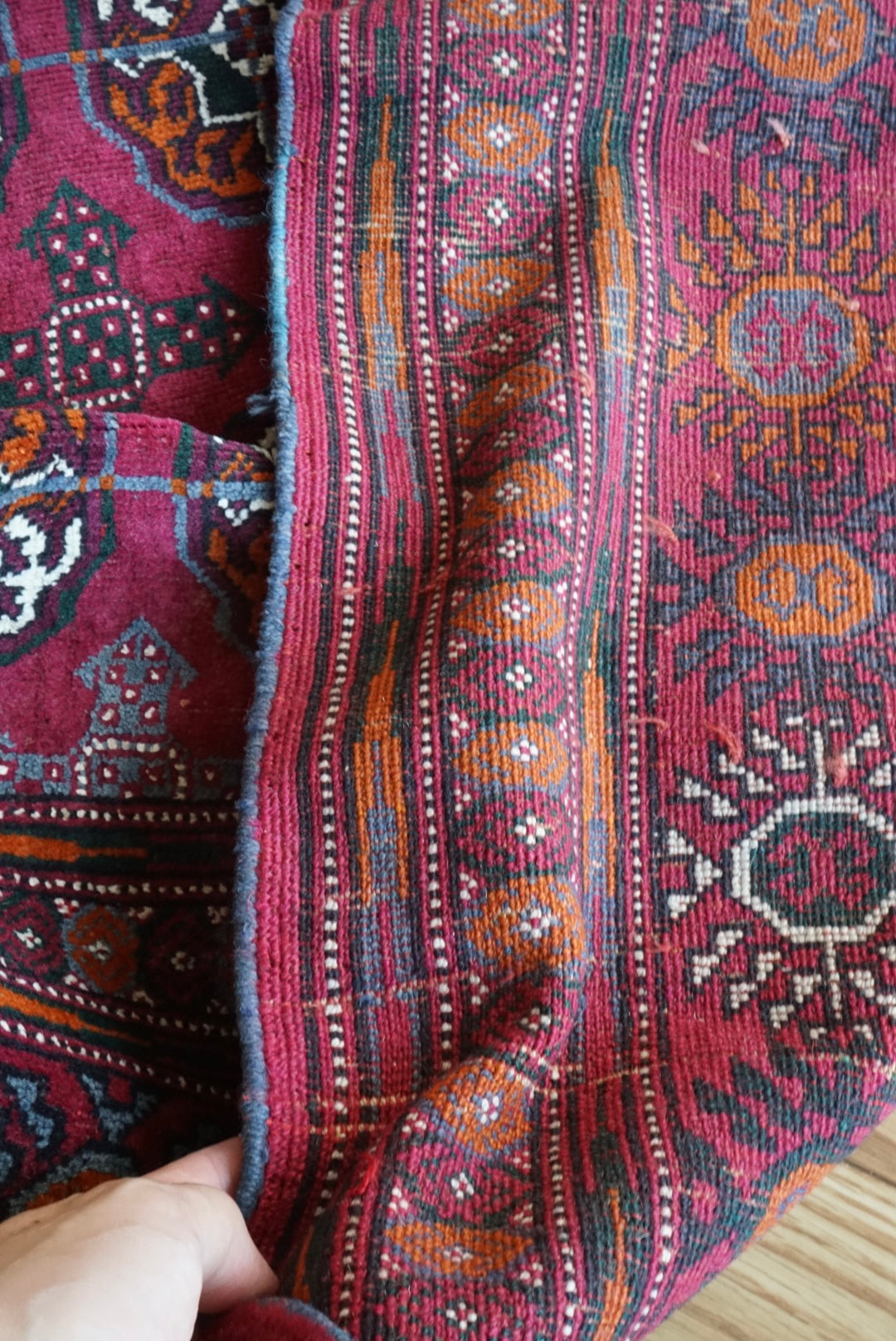 店頭販売 Afghanistan Old Turkmen Cassis 1970年代 210 × 123.5 cm  No.AF2537 / 国内送料無料・羊毛手織り絨毯