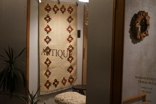 TURKEY VINTAGE KILIM DOT FLOWER 1980年代 125 × 80 cm No.TR25195