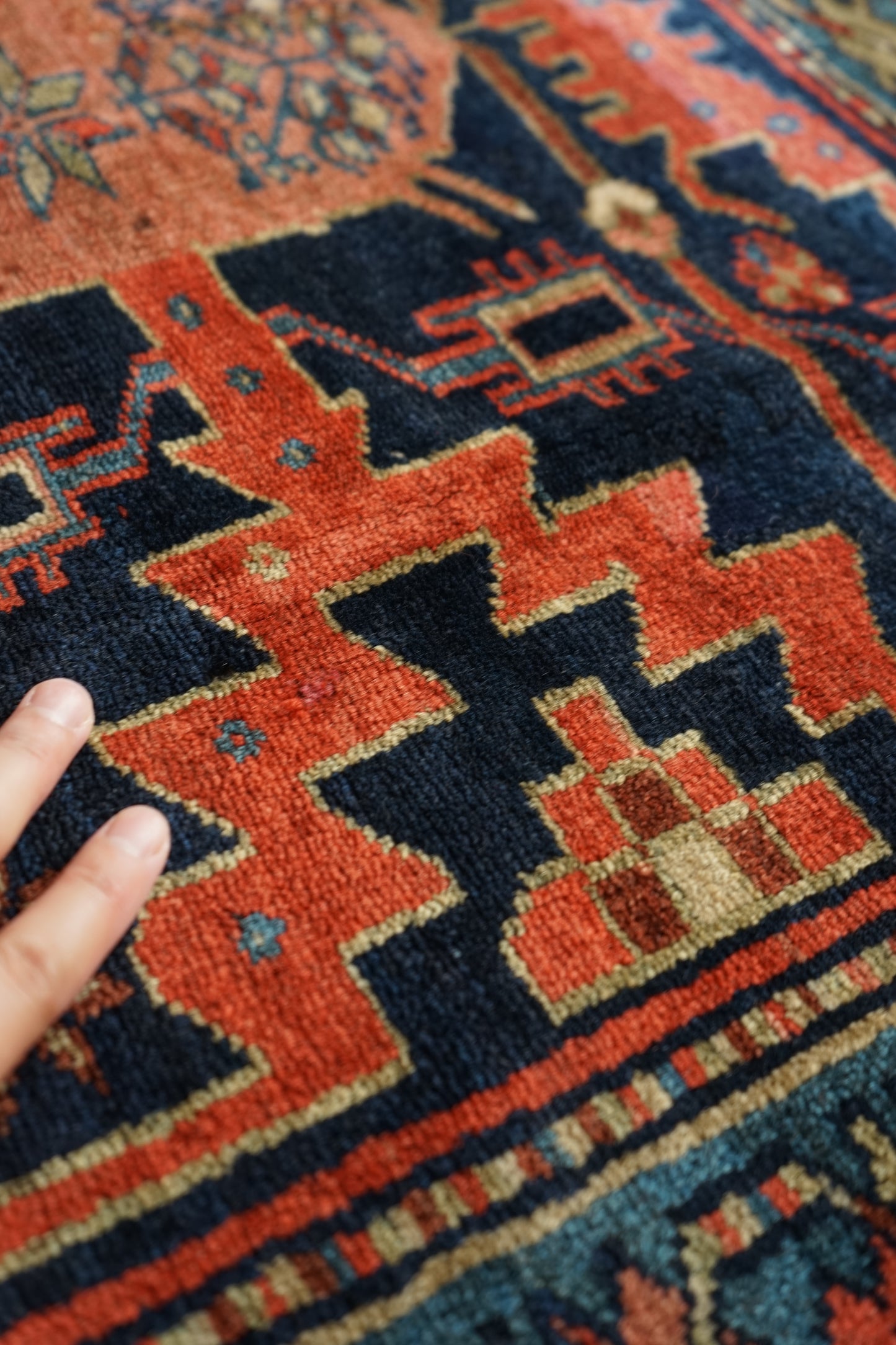 店頭販売 IRAN ANTIQUE BAKHTIARI 1820-1840年代 151 × 101 cm