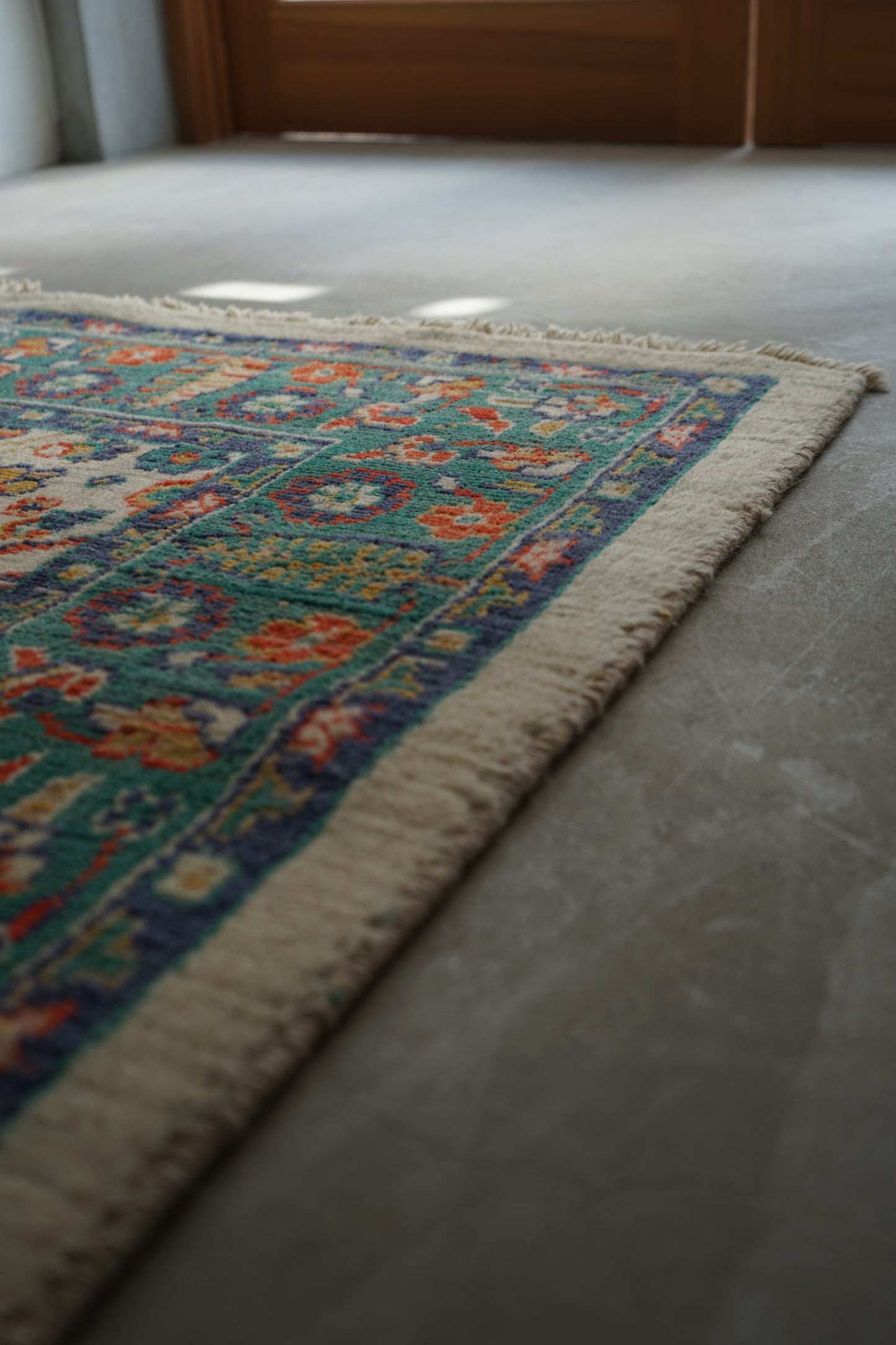 店頭販売 ÉTRETAT ORIGINAL IRAN BAKHTIARI 190 × 140 cm