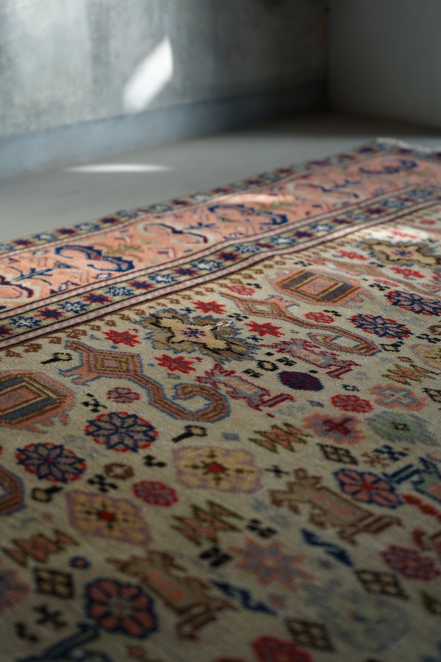 TURKEY OLD KAYSERI PINK 1950-1960年代 212 × 145 cm No.TR25190