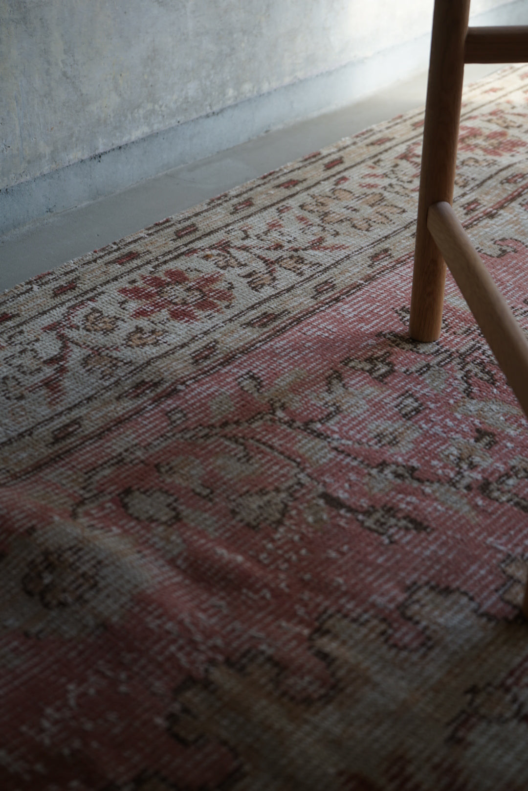 Türkiye Old Isparta Pink 1970年代 312 × 182 cm No.TR25266