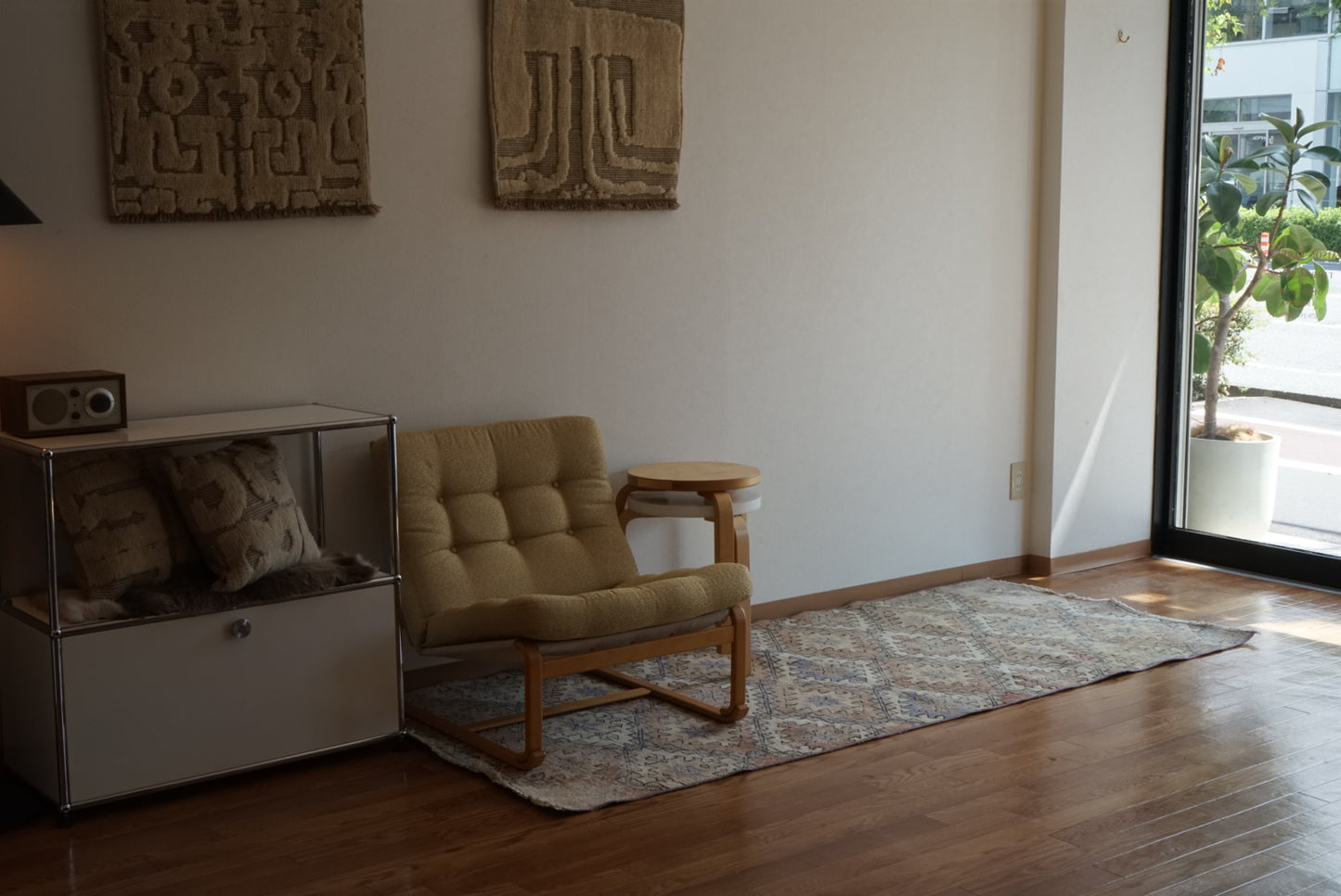 Türkiye Old Isparta Runner Beige , Blue Mix 1970年代 229 × 98 cm No.TR25471