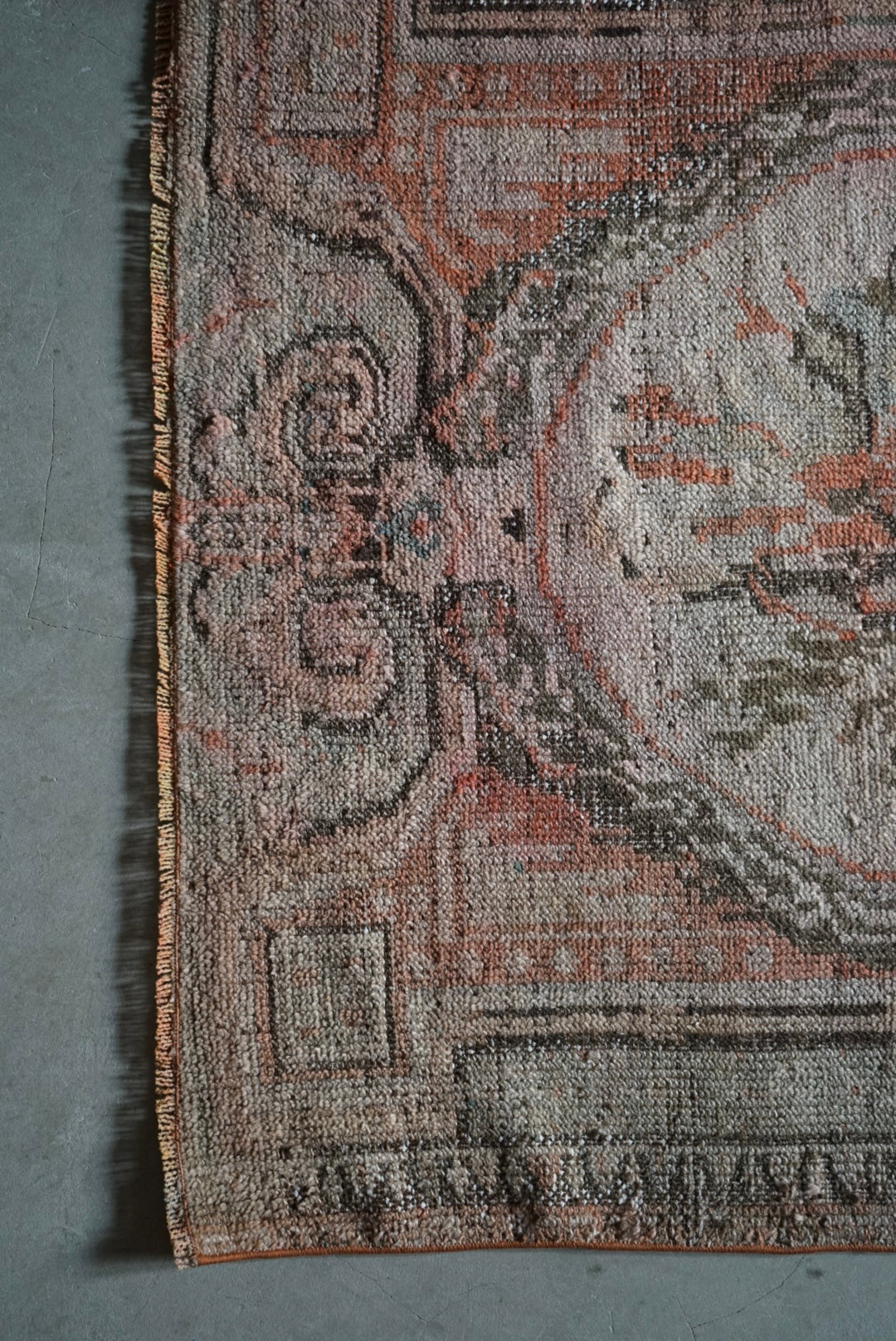 TURKEY OLD ISPARTA ROSE FLOWER 1950-1960年代 161 × 107.5 cm No.TR25129