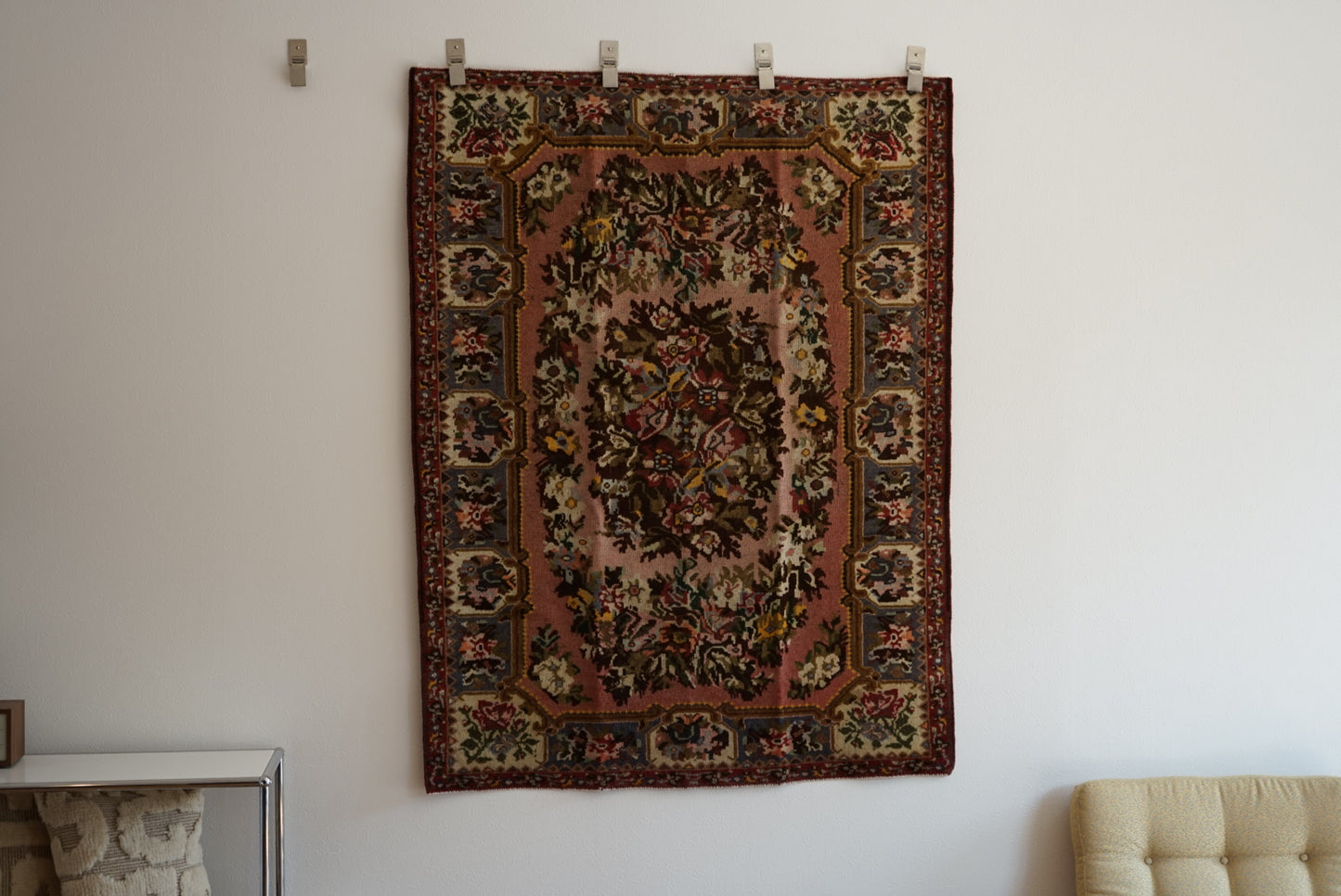 IRAN ANTIQUE BAKHTIARI 
FARADONBEH GOLPATO 1870年代 150 × 114 cm