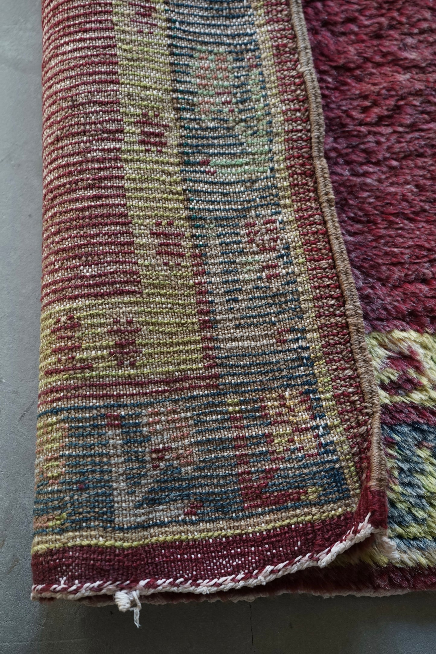 TRIBAL RUG TURKEY OLD OUSHAK 1965年代 154 × 133 cm No.TR25193