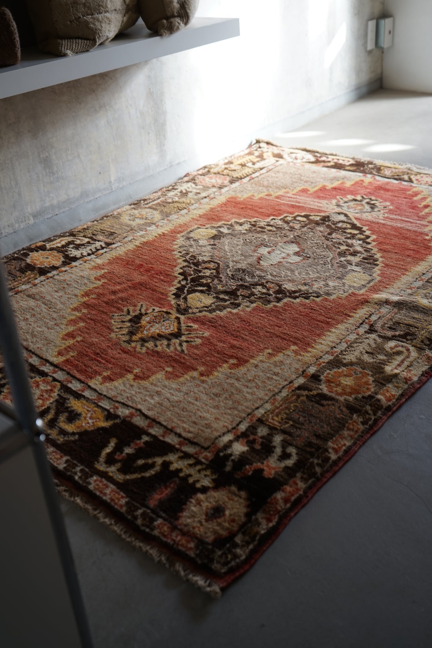 TRIBAL RUG TURKEY OLD KONYA OUSHAK 1965年代 164 × 115 cm No.TR25194