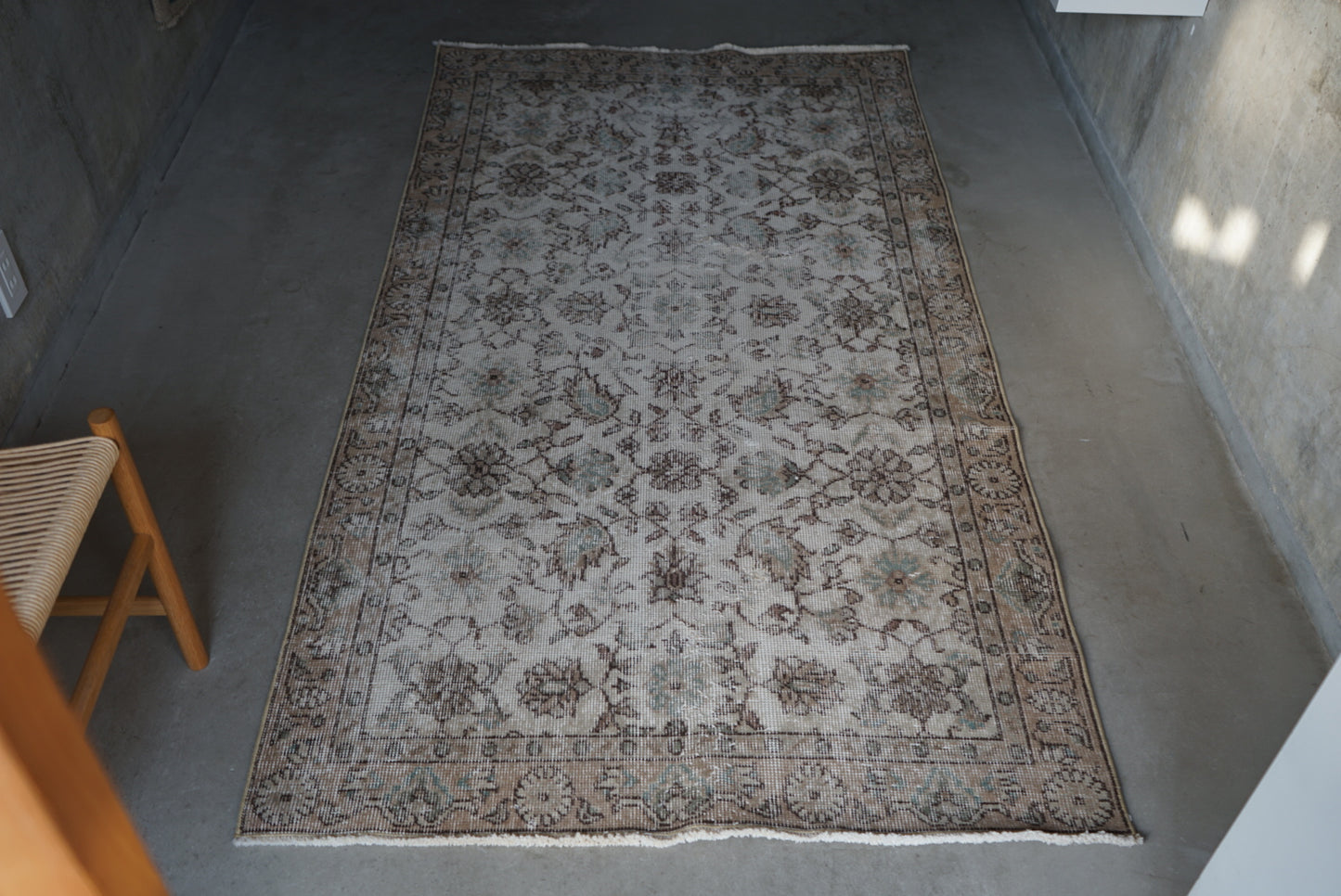 Türkiye Old Isparta Beige , Ice Blue 1970年代 203 × 110 cm No.TR25251