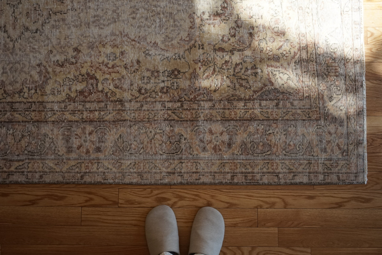 Türkiye Old Isparta Medallion Beige , Glay 1960年代 284 × 183.5 cm No.TR25476